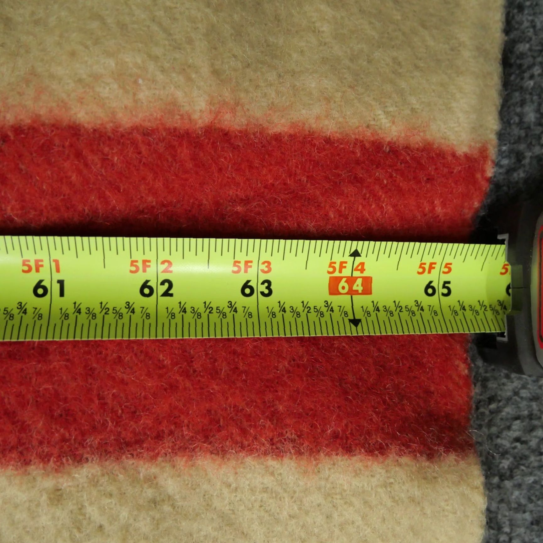 Vintage VINTAGE Shawl Mens Sweatshirt Pullover One Size Gray Fleece Patchwork Boy Scout London Israel 90s Winter Mens Size US M / EU 48-50 / 2 - 7 Thumbnail