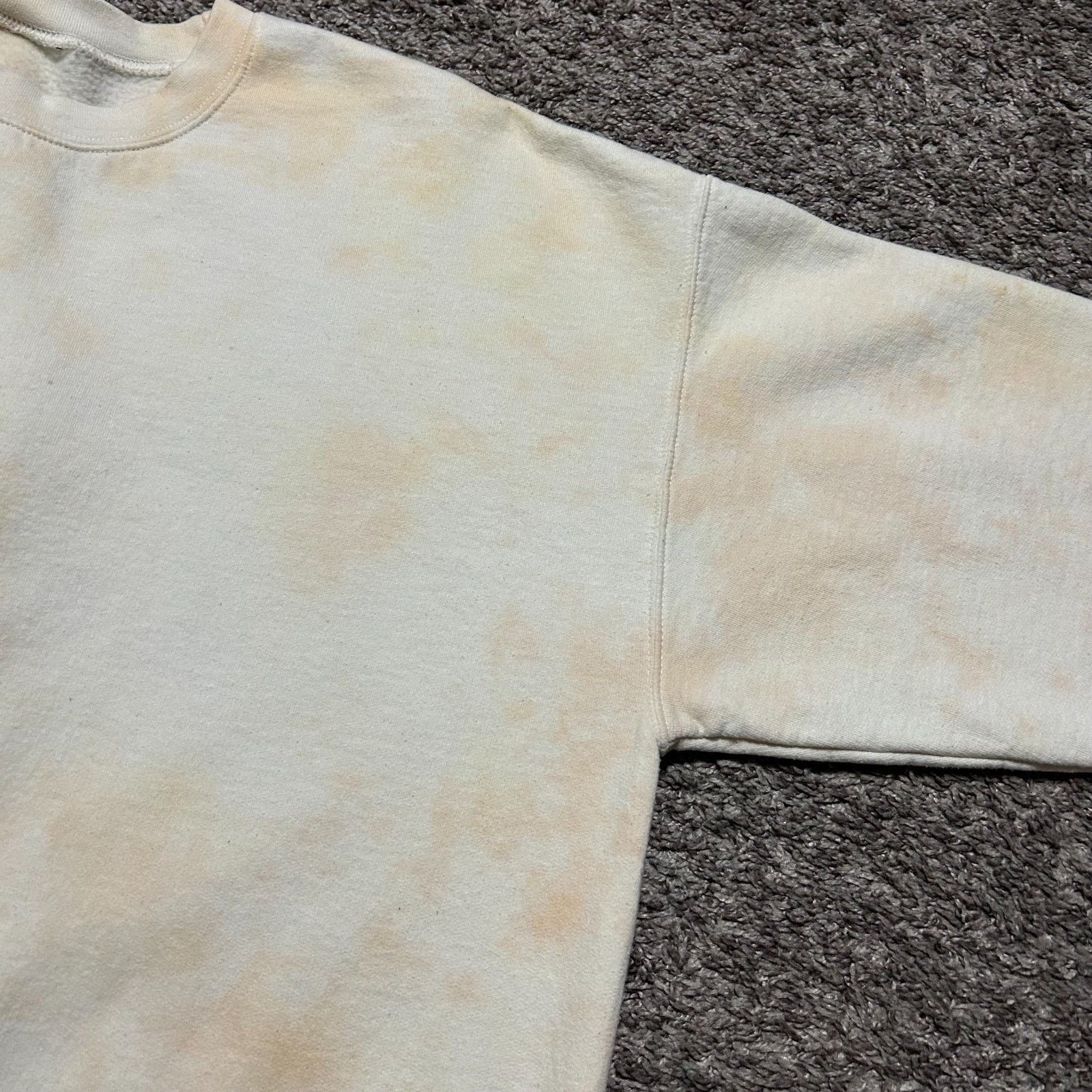 Vintage Vintage Thrashed Crewneck Sweatshirt Plain White 90s y2k Size US L / EU 52-54 / 3 - 3 Thumbnail