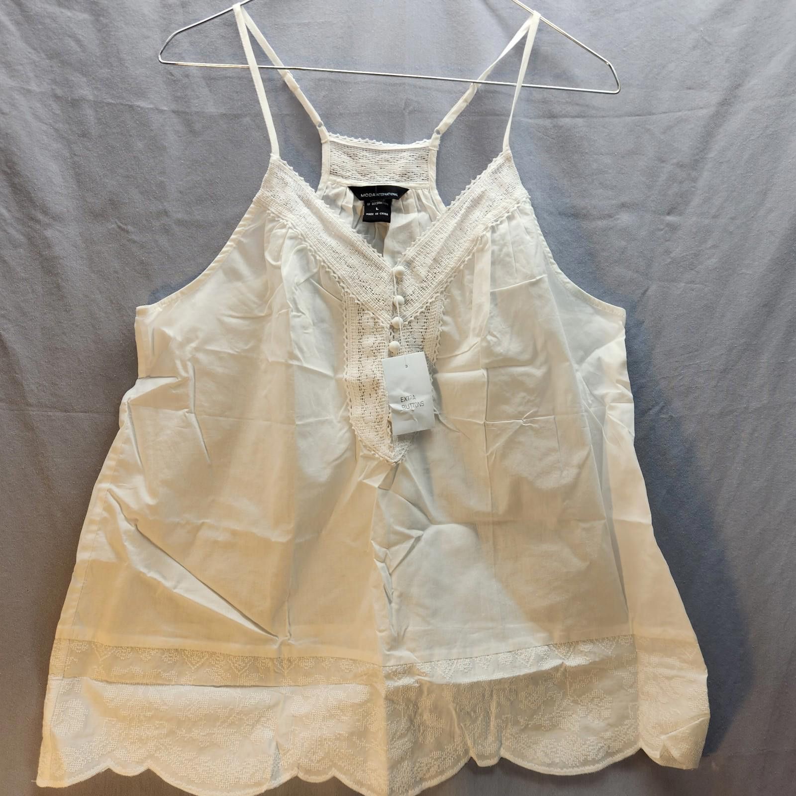 Club Monaco Moda International Lace Accented Tank White Size Large NWT Size L / US 10 / IT 46 - 1 Thumbnail