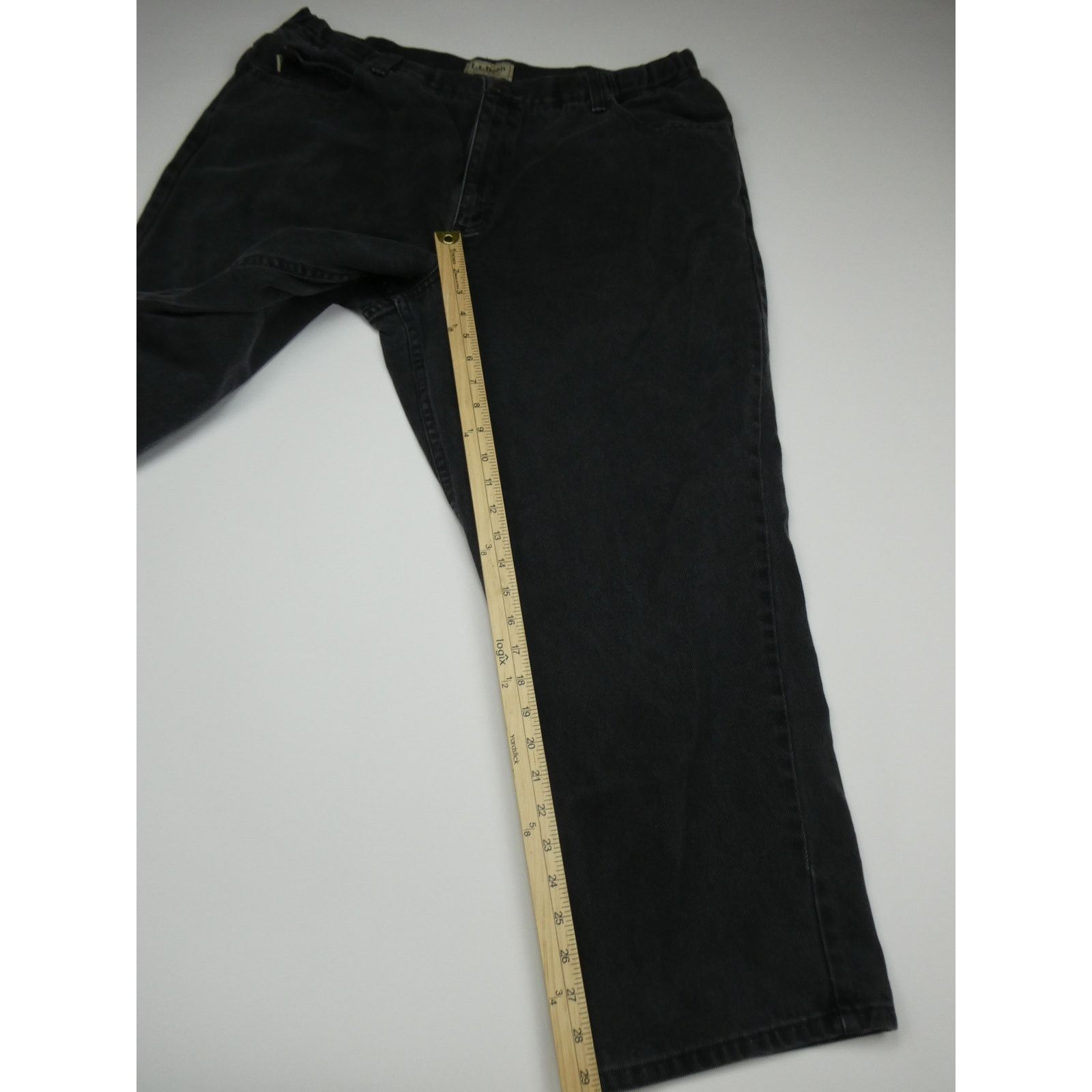 L.L. Bean men's LL Bean Comfort Waist jeans, 40x29, black, 100% cotton Size US 40 / EU 56 - 5 Thumbnail