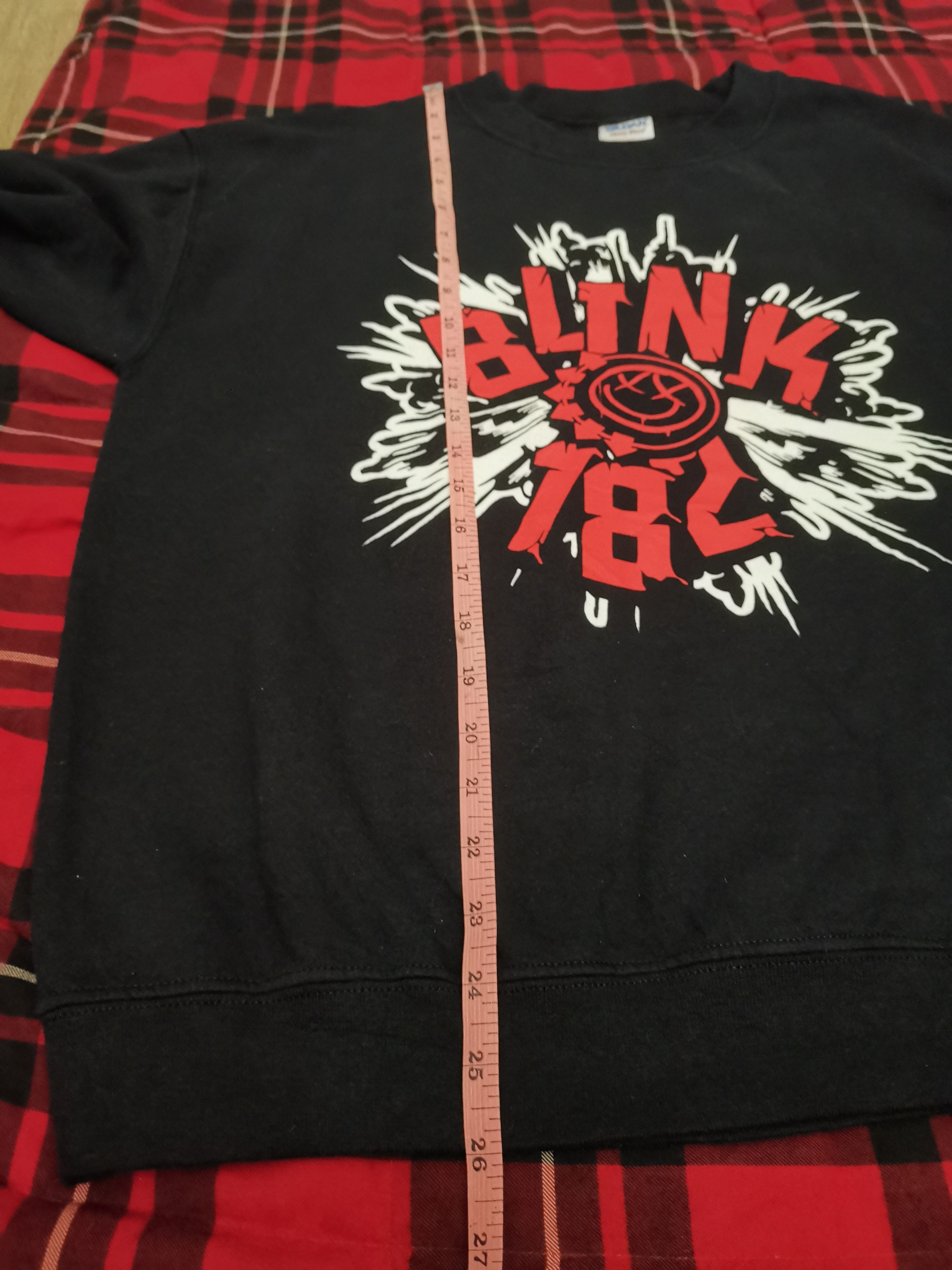 Band Tees × Vintage 🔥Vtg Y2k Blink 182 Big Logo Sweatshirt Size US M / EU 48-50 / 2 - 9 Thumbnail
