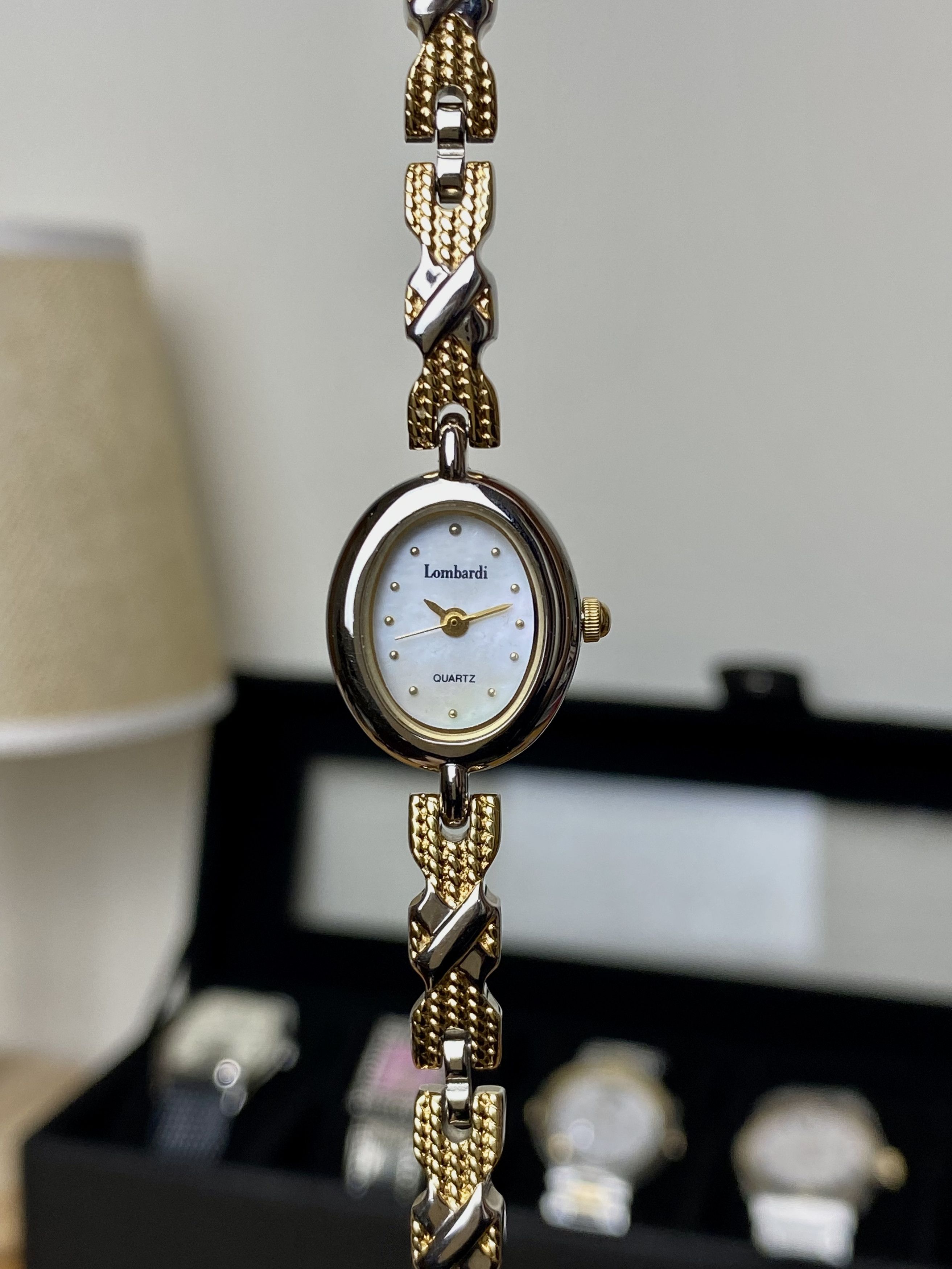 💥 Vtg Lombardi Twotone Bracelet lady