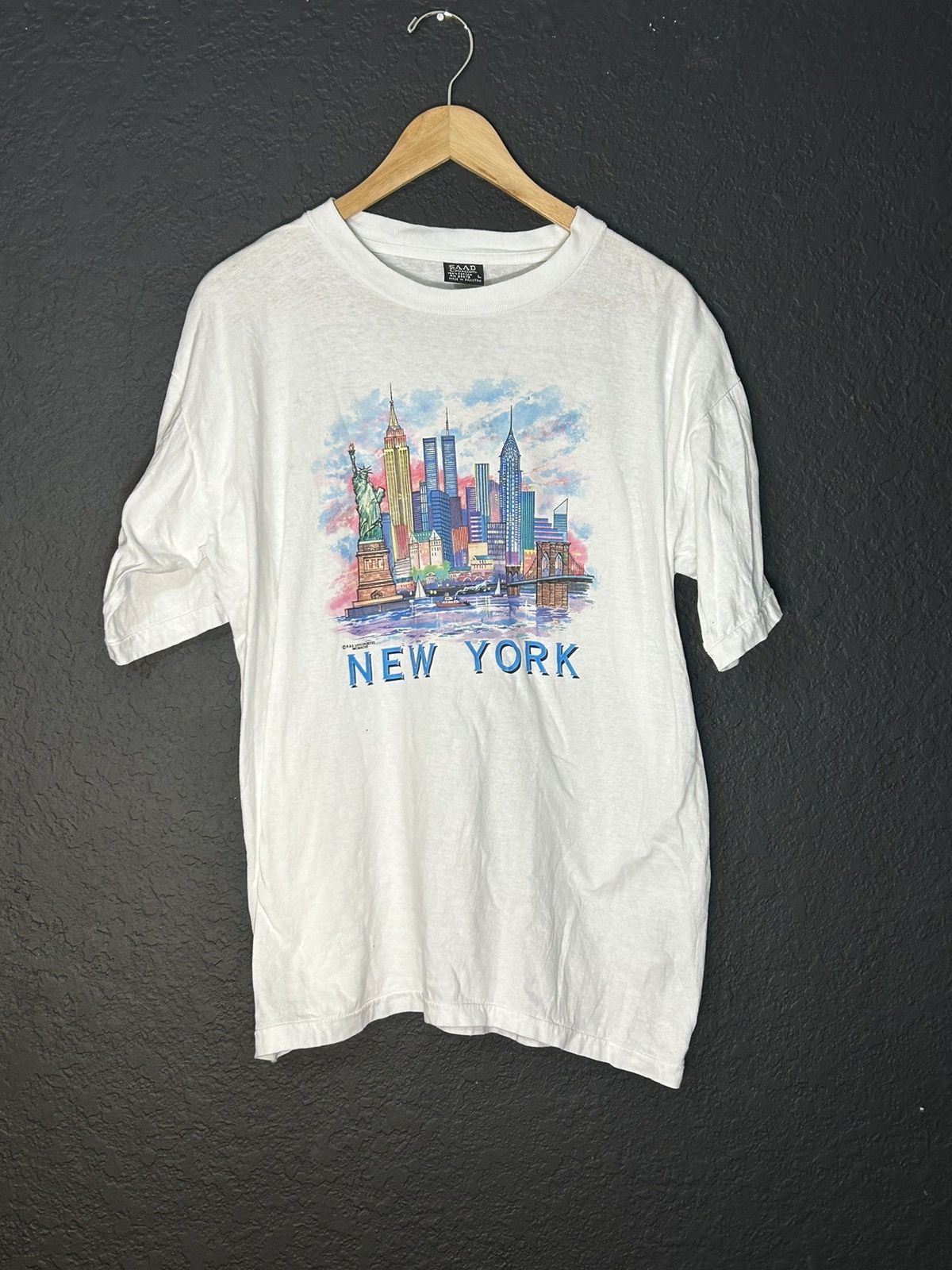 Vintage 90’s New York Souvenir Skyline T Shirt Size US L / EU 52-54 / 3 - 1 Thumbnail