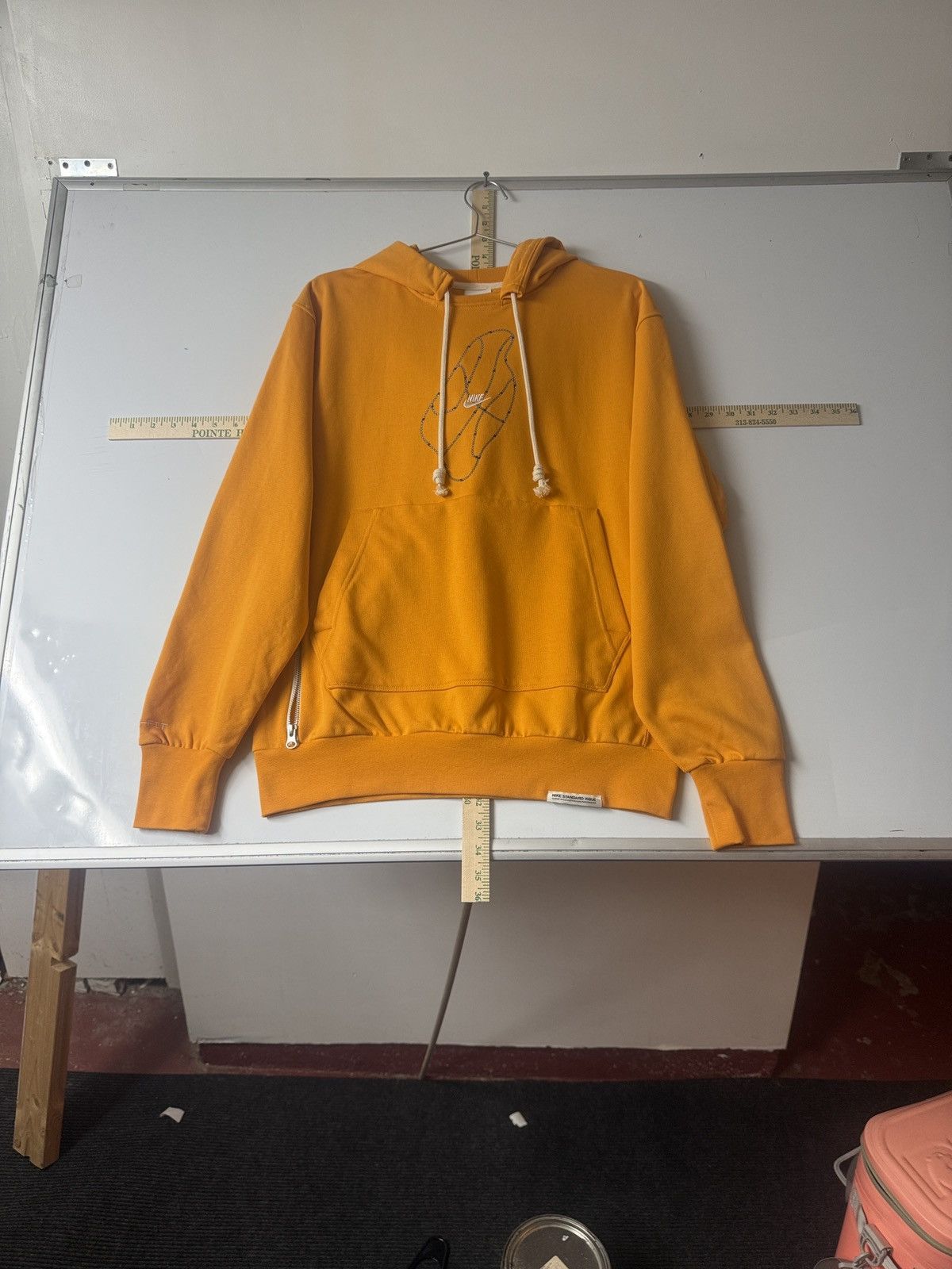Nike NWOT - Nike Standard Issue Pullover Basketball Hoodie Orange Size US S / EU 44-46 / 1 - 7 Thumbnail