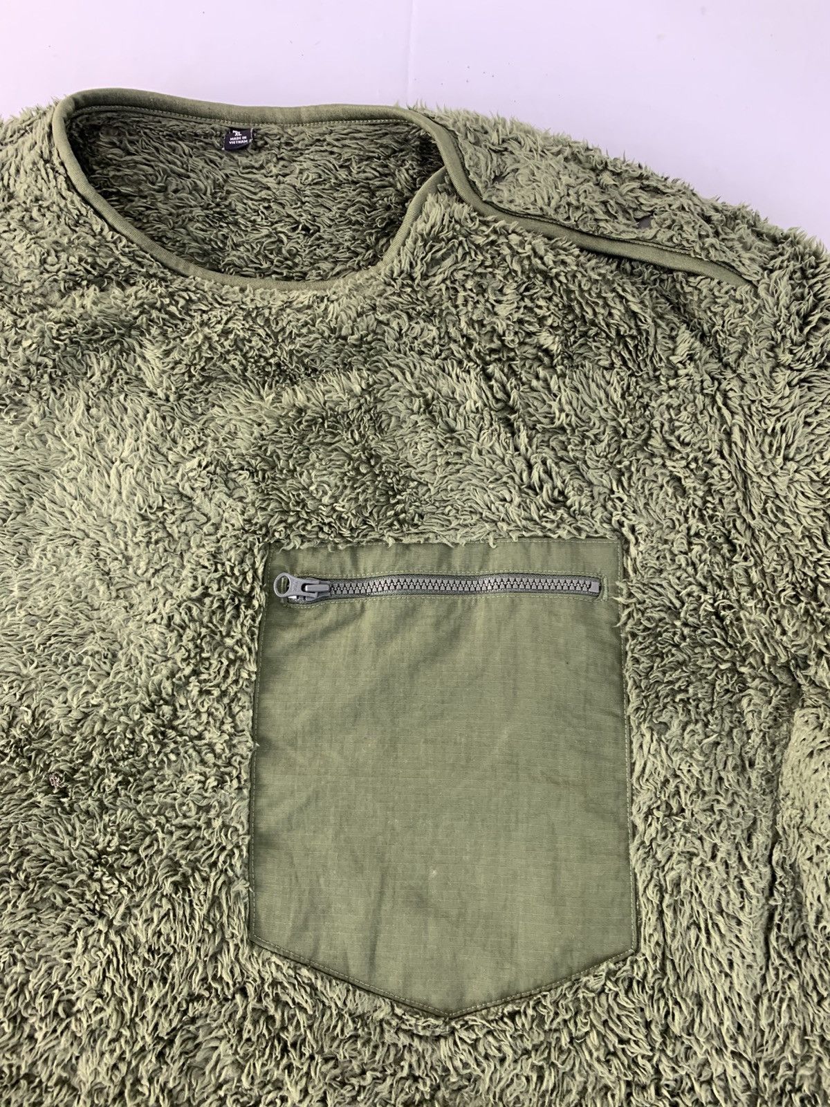 Vintage Vintage Style Japanese Brand Grizzly Fluffy Fleece Sweater Size US XL / EU 56 / 4 - 4 Thumbnail