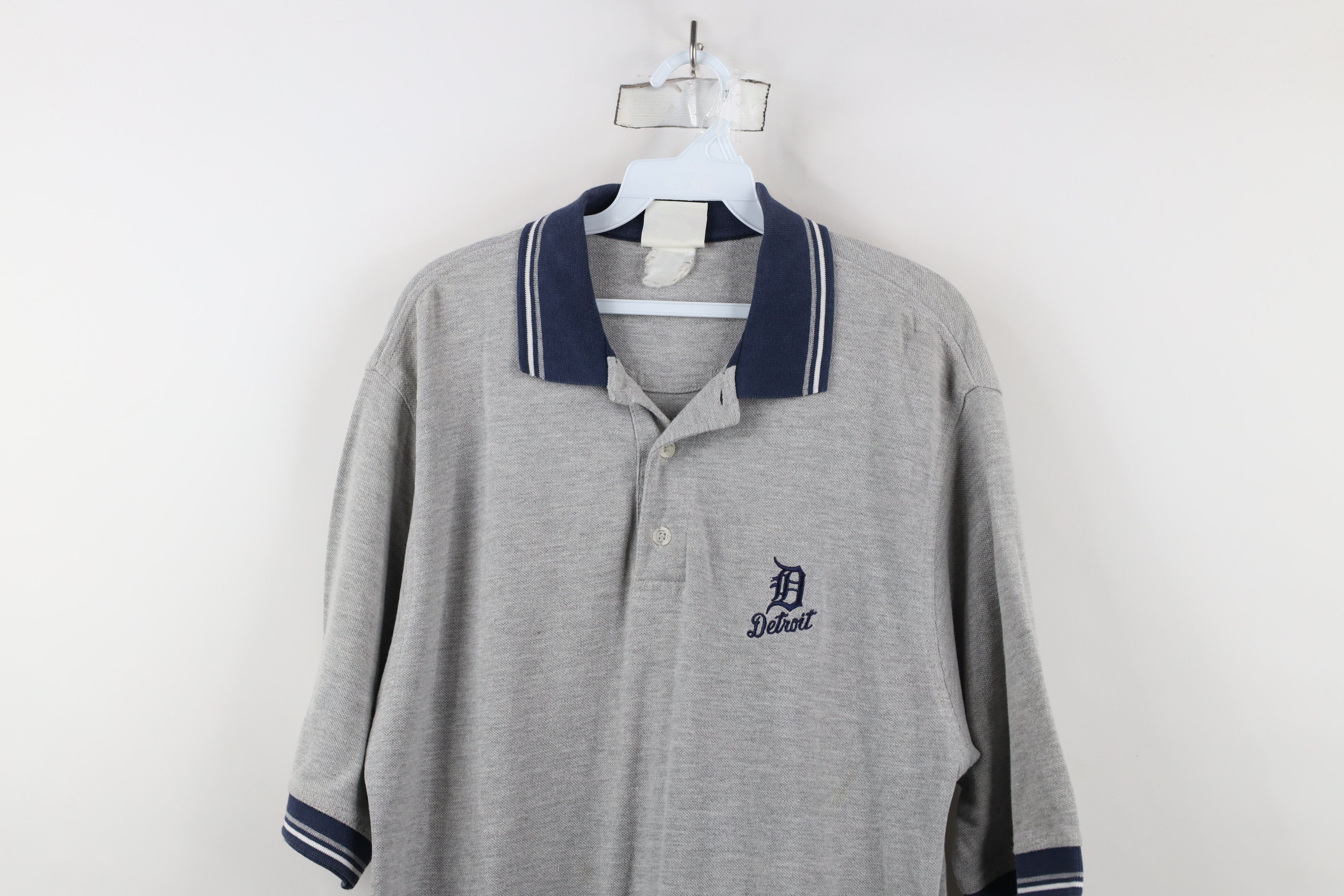 Vintage Vintage 90s Faded Old English D Detroit Tigers Baseball Polo Size US L / EU 52-54 / 3 - 2 Thumbnail