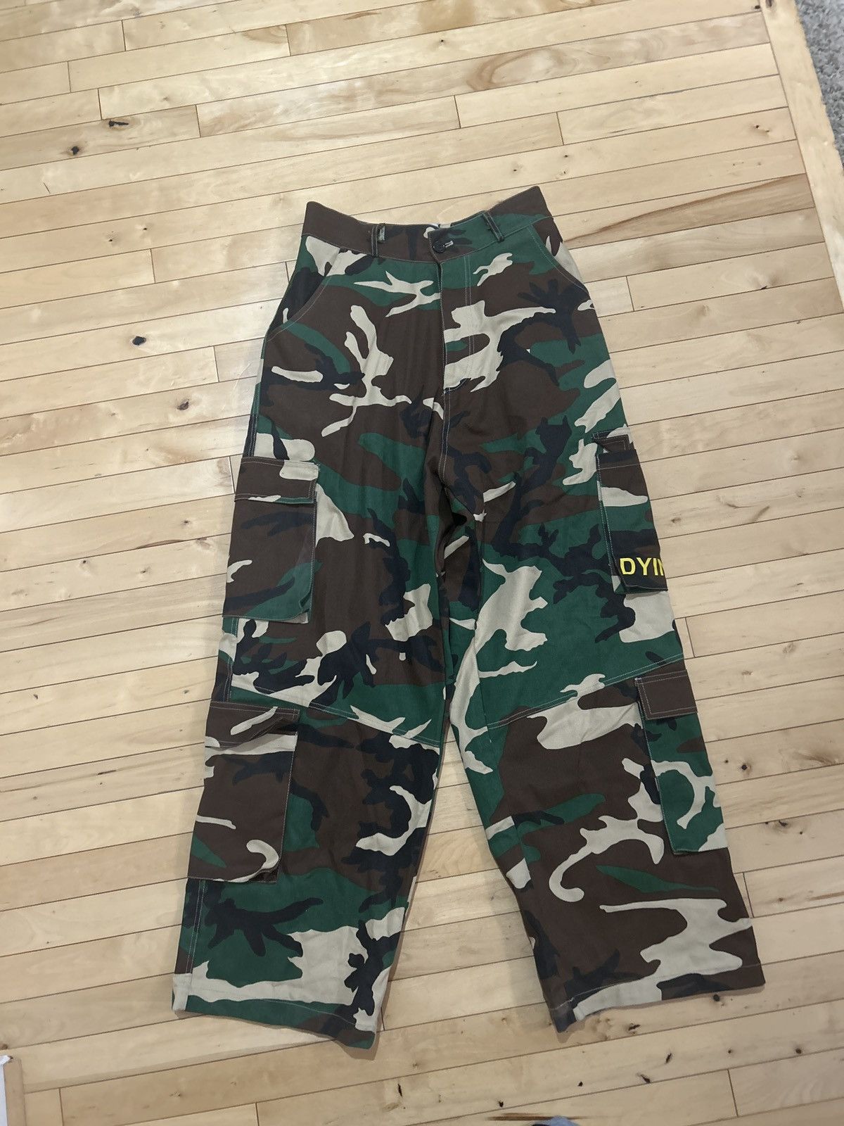 Other Baggy camo cargos Size US 31 - 1 Thumbnail