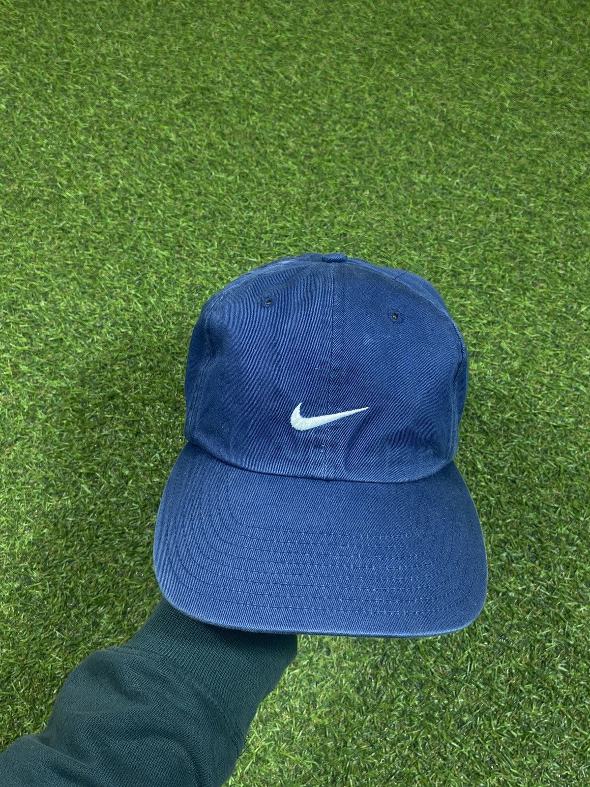 Nike Vintage 90s Nike cap streetwear y2k style small swoosh Size ONE SIZE - 2 Thumbnail