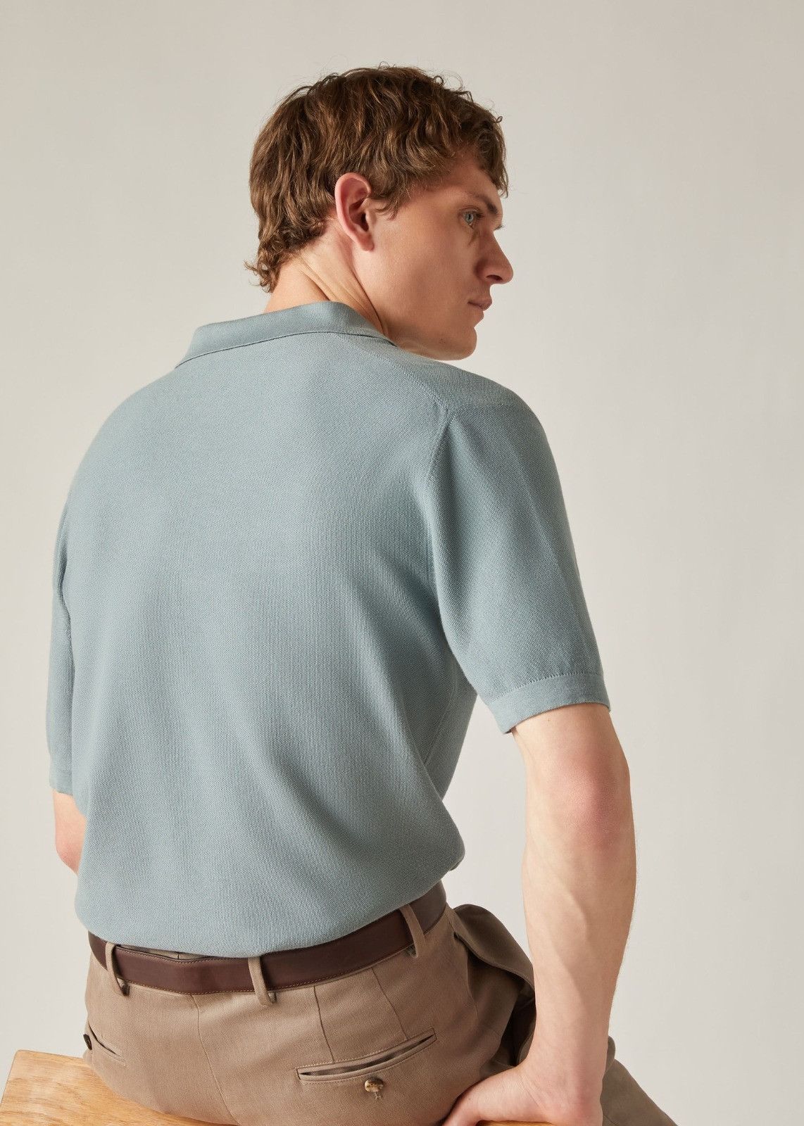 Loro Piana o1srvl11e1024 Buttonless Polo Shirt in Dusty Blue Size US L / EU 52-54 / 3 - 4 Thumbnail