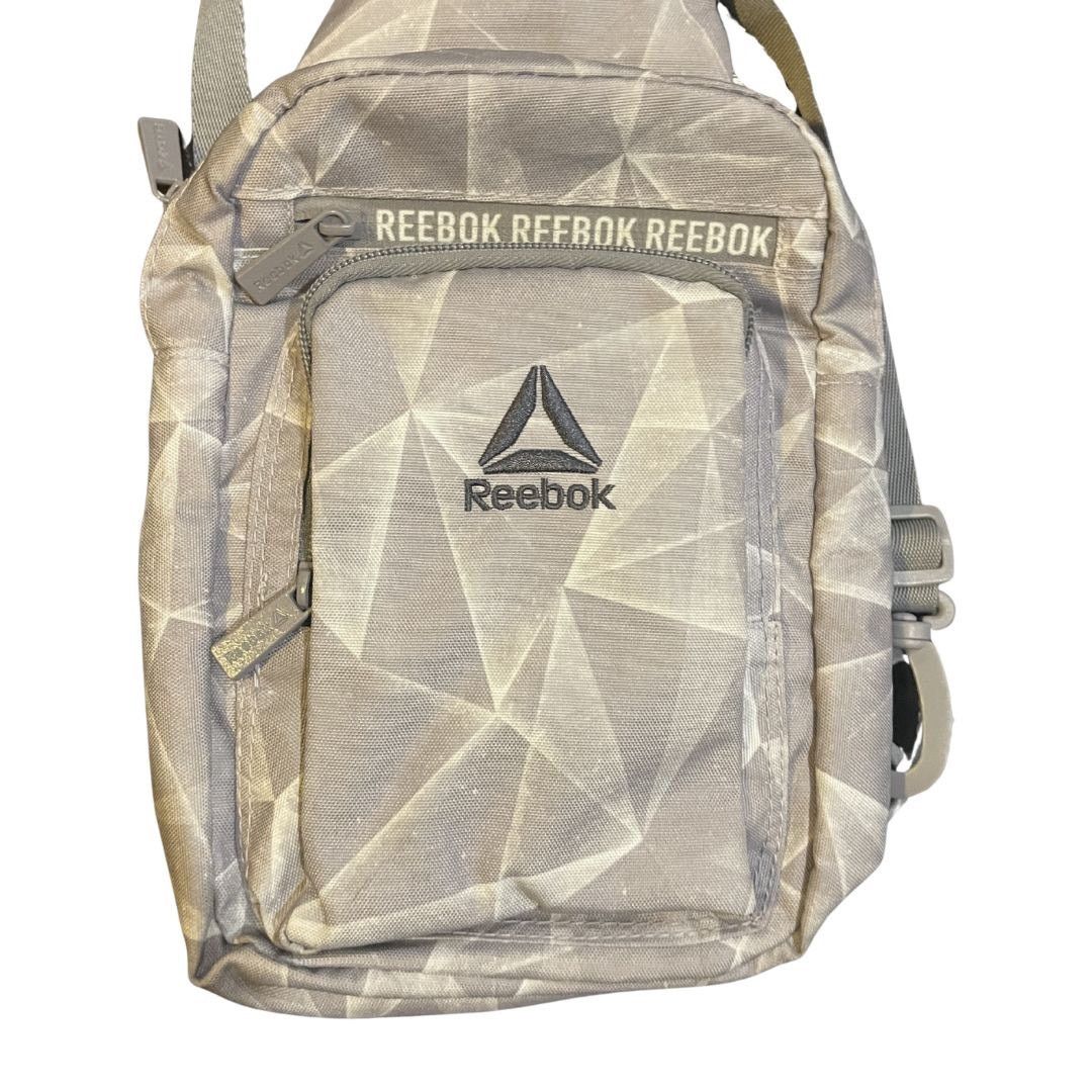 Reebok Cosmos Convertible Sling Bag Backpack Travel Sportswear Size ONE SIZE - 3 Thumbnail