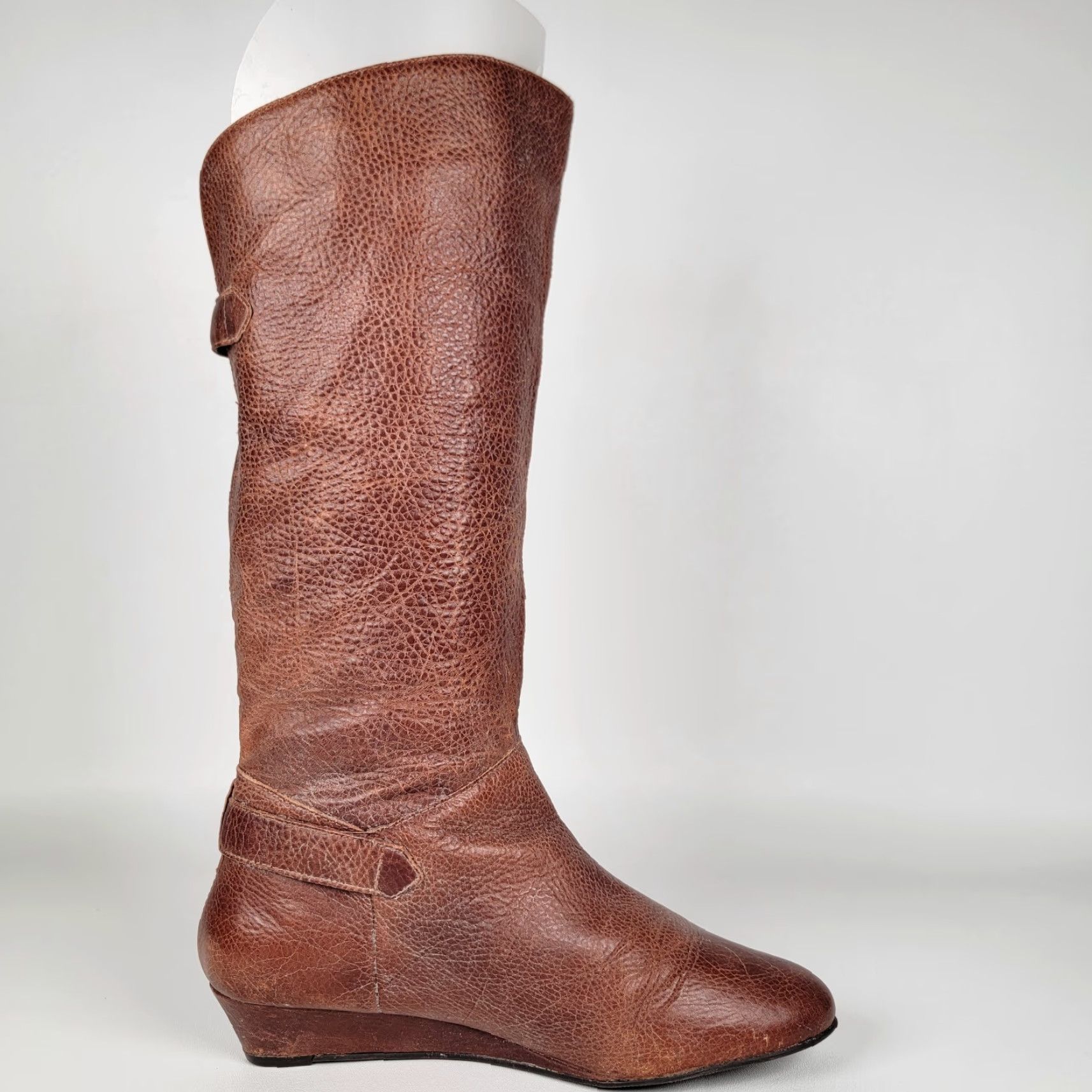 Vintage VINTAGE Cathy Jean Boots Women’s 8 Brown Tan Leather Riding Low Heel Calf Mid-Low Shaft Slip On Buckle 90s Y2K Brown Leather Boots Womens Size 30" / US 8 / IT 44 - 5 Thumbnail