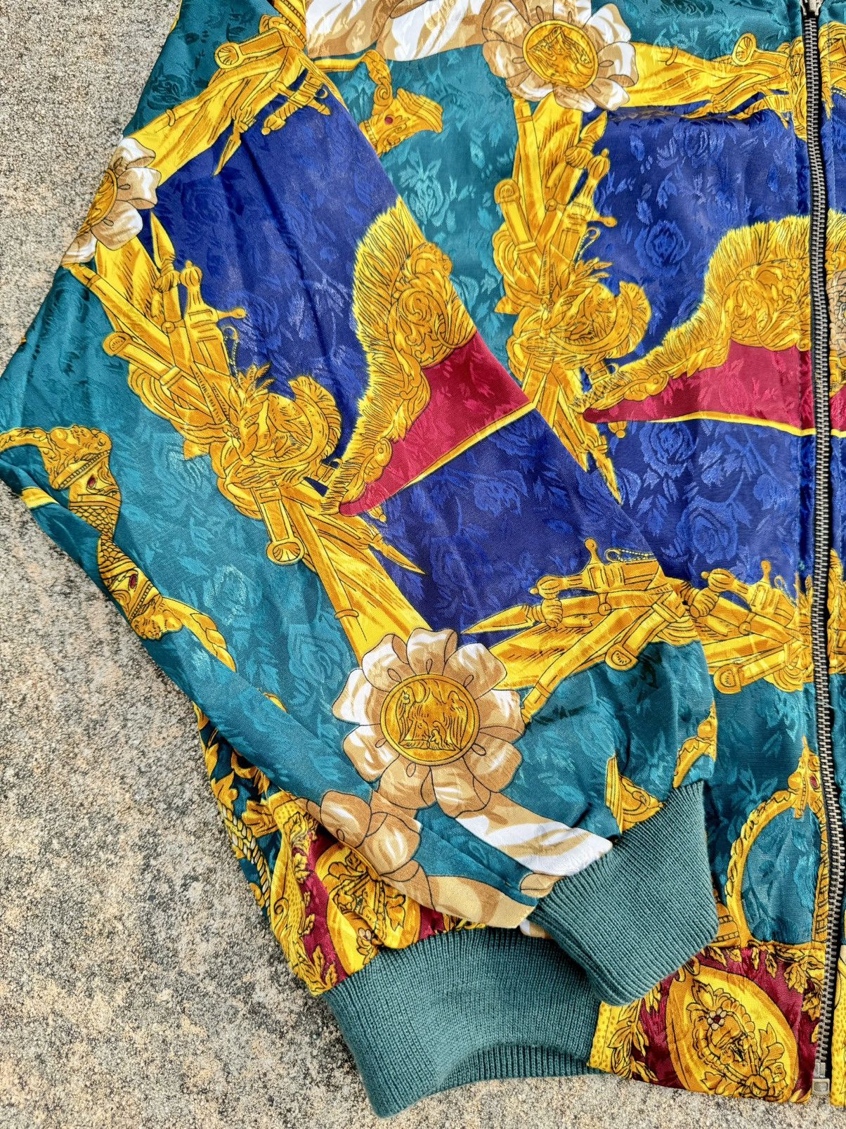 Designer × Vintage 80’s Vintage Versace Style Silk Bomber Jacket Size US M / EU 48-50 / 2 - 4 Thumbnail