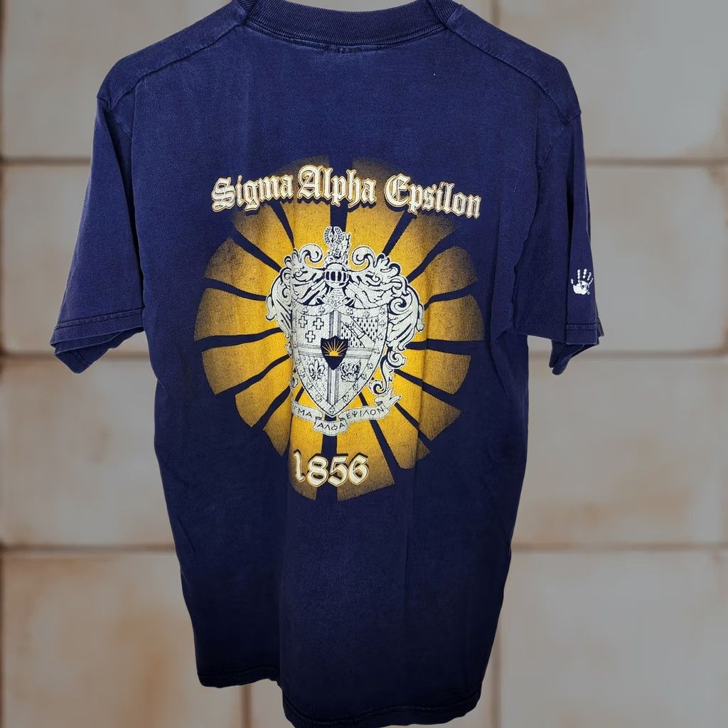 Gildan VINTAGE Gildan Shirt Mens L Blue Sigma Alpha Epsilon Crest 1856 Fraternity Tee Size US L / EU 52-54 / 3 - 1 Thumbnail
