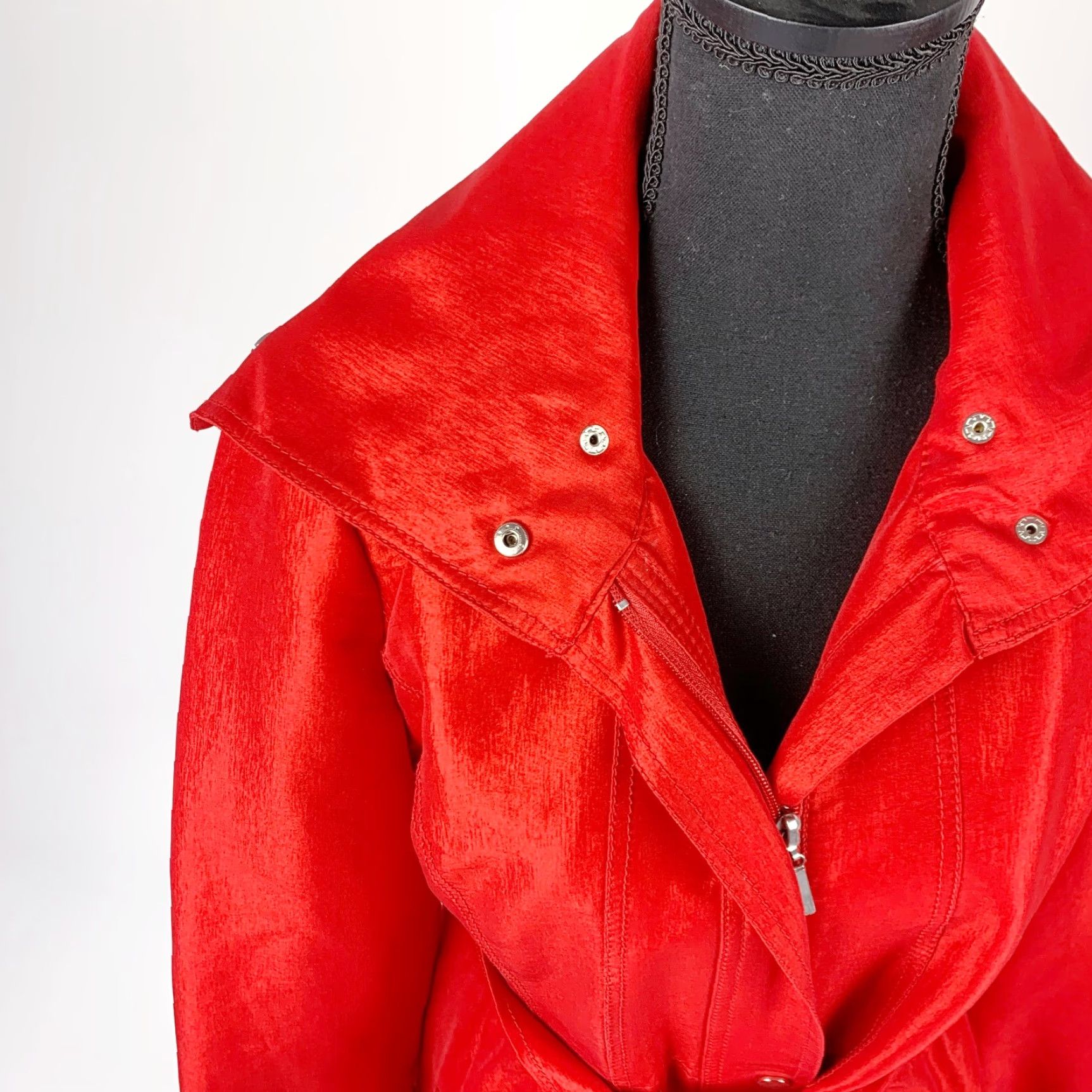 Vintage VINTAGE Due Per Due Oversized Structured Collar Red Belted Jacket Coat Small NWT Women Trench Coat Stories? Size S / US 4 / IT 40 - 3 Thumbnail