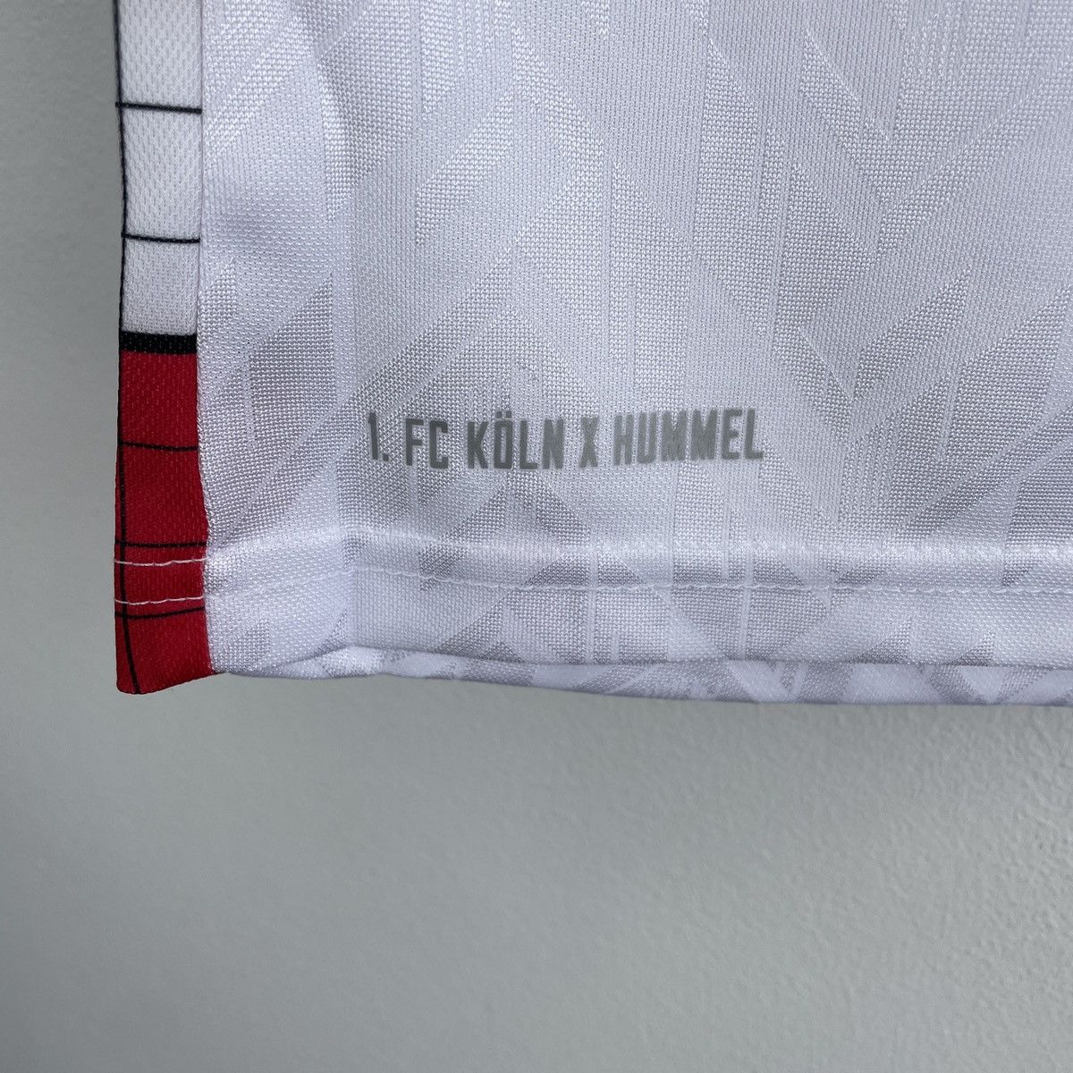 Hummel 1. FC Koln x Hummel Tim Lemperle Away Jersey 2024/2025 S-M Size US M / EU 48-50 / 2 - 6 Thumbnail