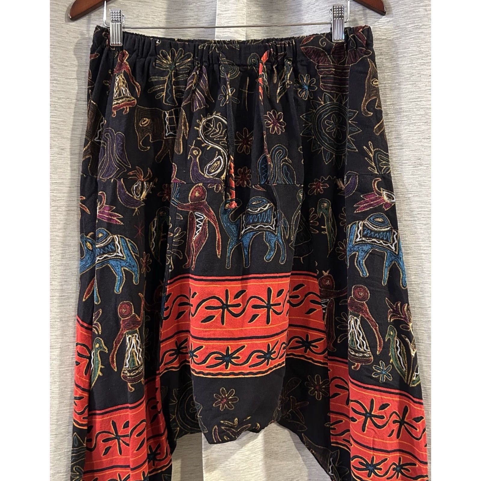 HARE AITFINEISM Men's Drawstring Aladdin Harem Pants Colorful Size L Regular Waist 29 Inseam 22 Multicolor Jogger Hip Hop Cotton Size US 33 - 3 Thumbnail