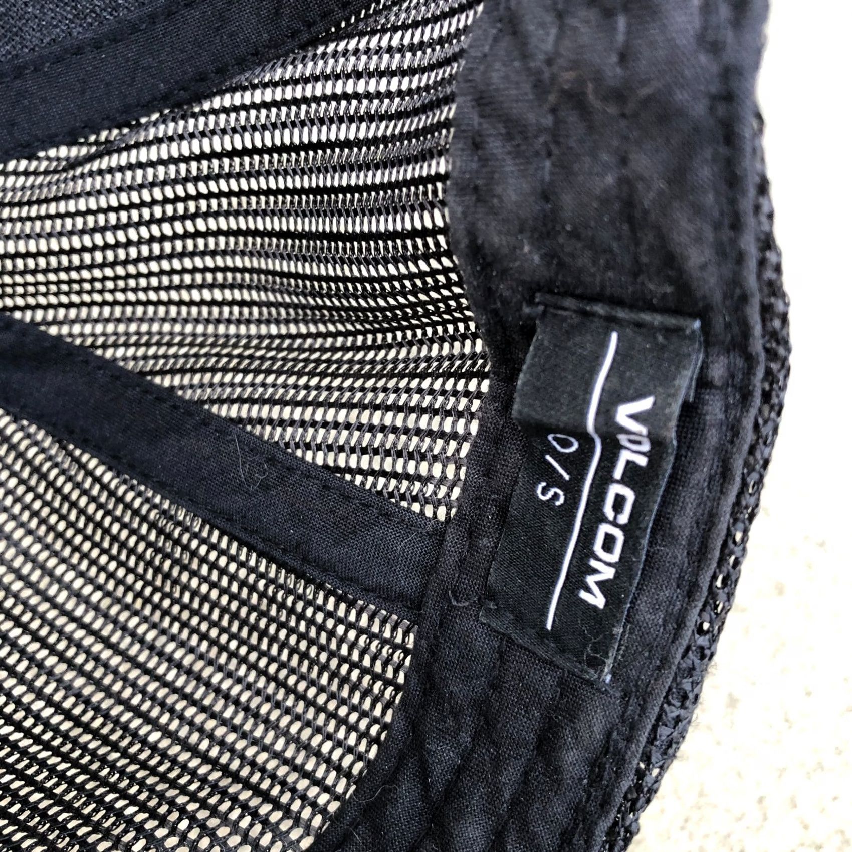 Volcom Volcom Trucker Hat Men's One Size Adjustable Snapback Black Cap Logo Size ONE SIZE - 5 Thumbnail