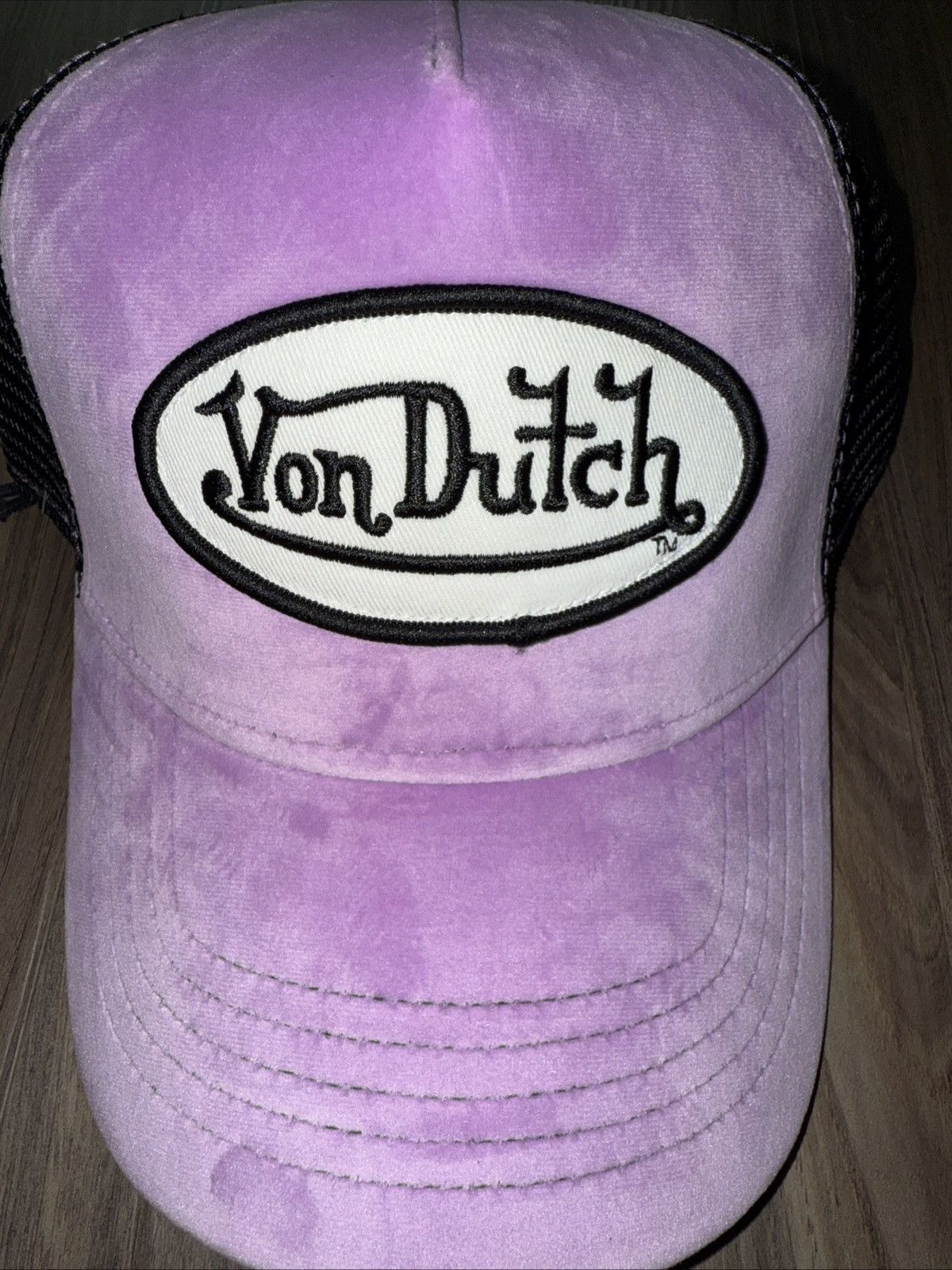 Von Dutch Von Dutch Trucker Hat Purple Fuzzy Front Black Mesh Snapback Size ONE SIZE - 2 Thumbnail