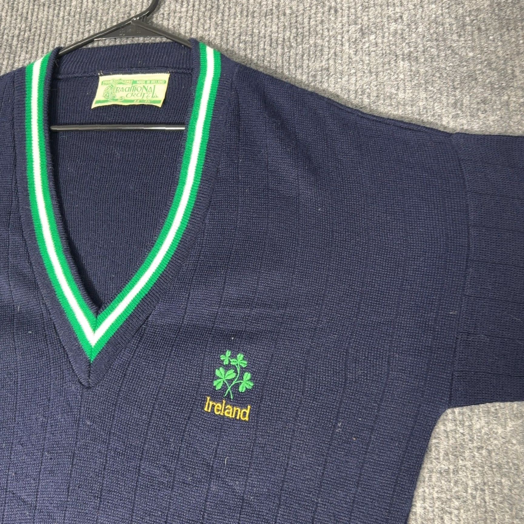 Vintage VINTAGE Traditional Craft Ireland Sweater Mens XL Navy Blue V-Neck Shamrock Knit Size US XL / EU 56 / 4 - 2 Thumbnail