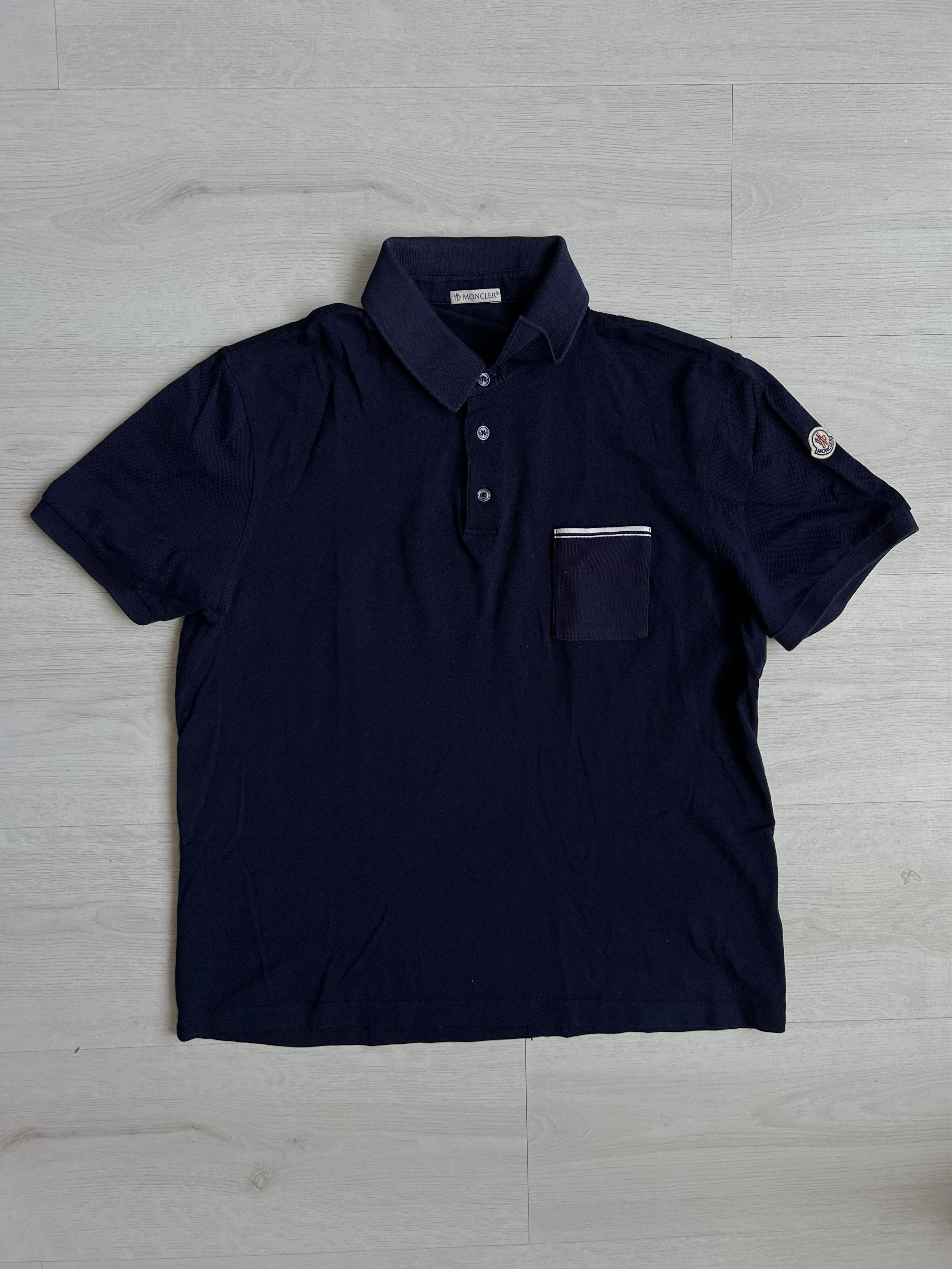 Moncler Moncler Pocket Vintage T Shirt Polo Small Logo Luxury Size US M / EU 48-50 / 2 - 1 Thumbnail