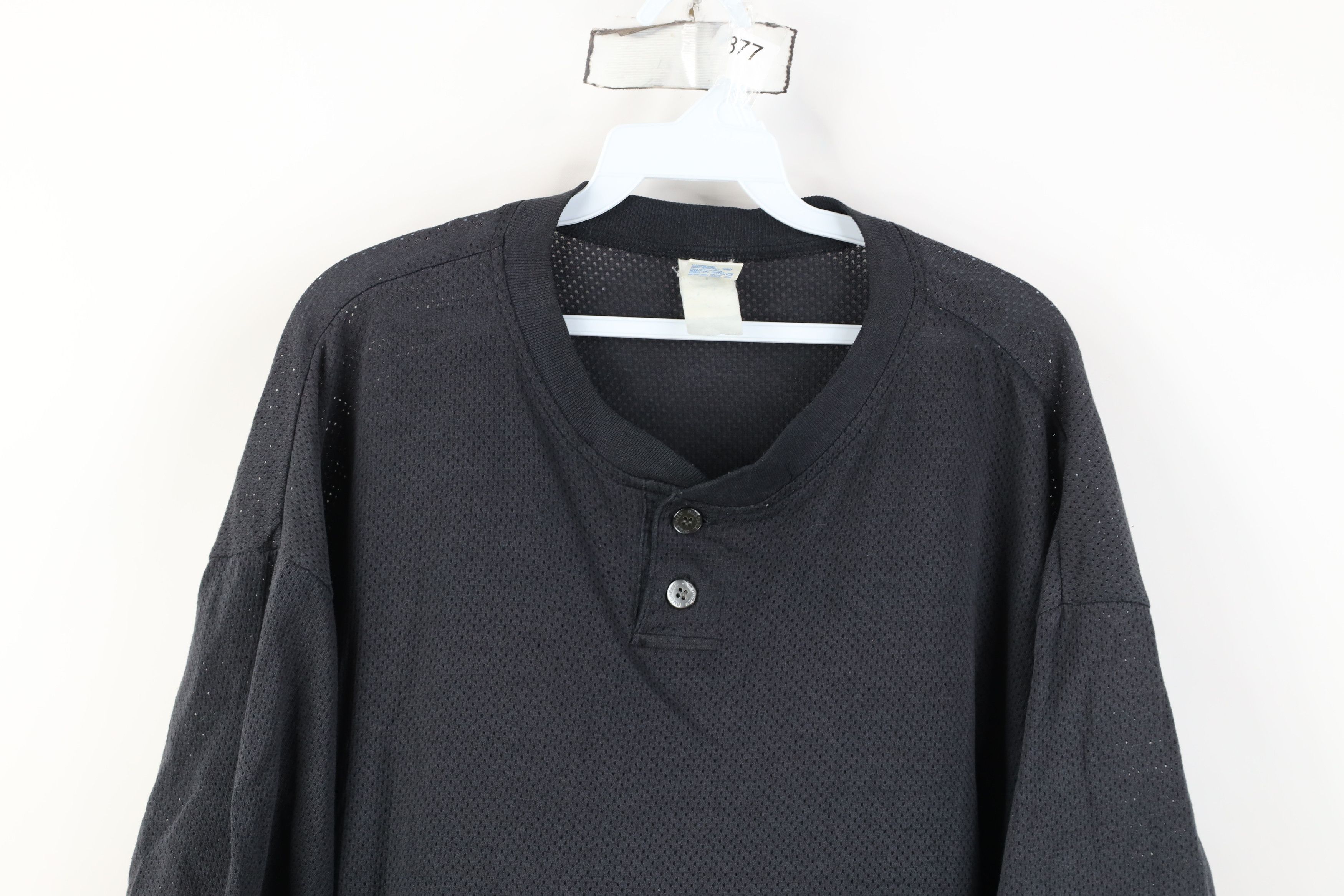 Russell Athletic Vintage 90s Russell Athletic Mesh Henley T-Shirt Black USA Size US XXL / EU 58 / 5 - 2 Thumbnail