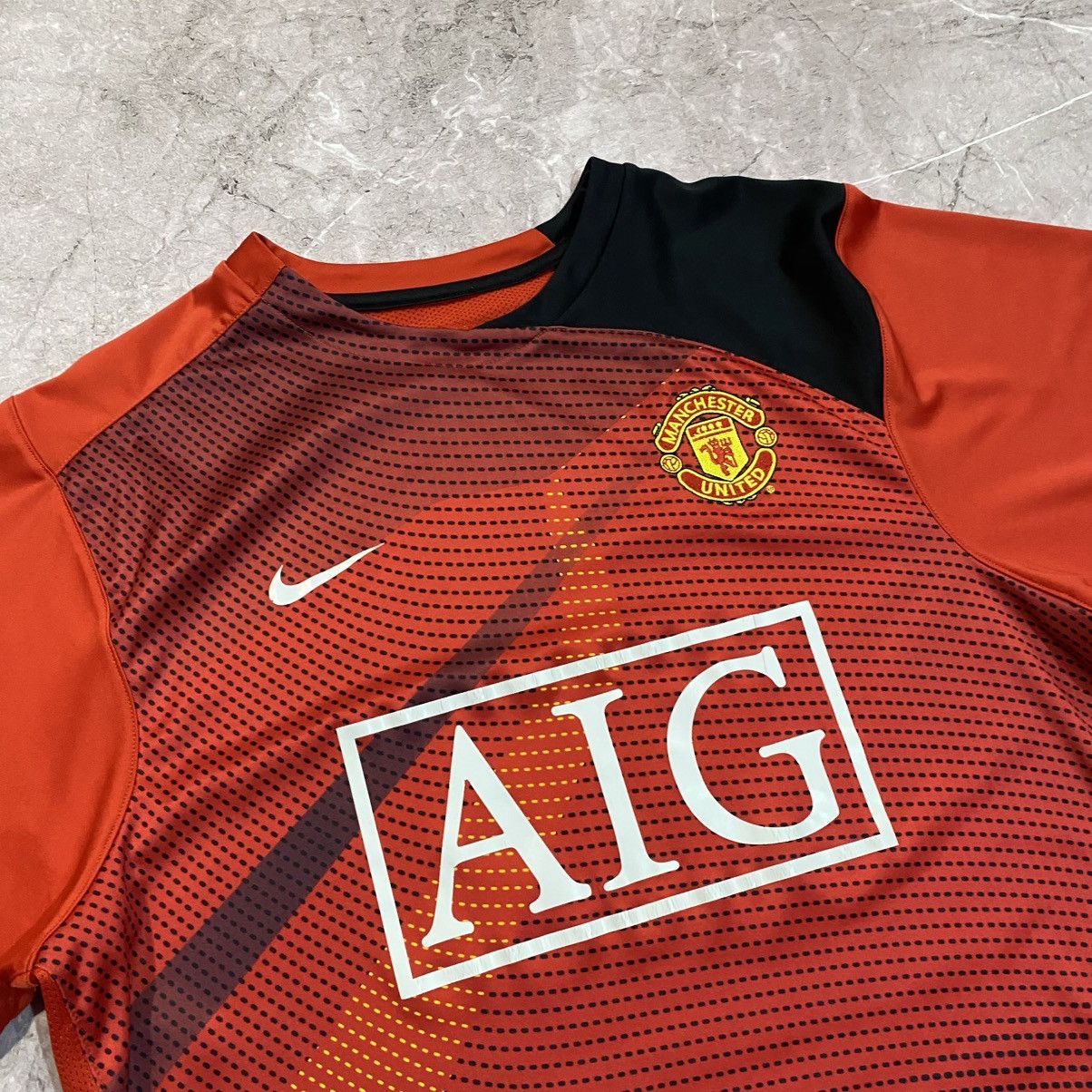 Vintage VINTAGE NIKE MANCHESTER UNITED TEE AIG SOCCER JERSEY 00s Size US S / EU 44-46 / 1 - 3 Thumbnail