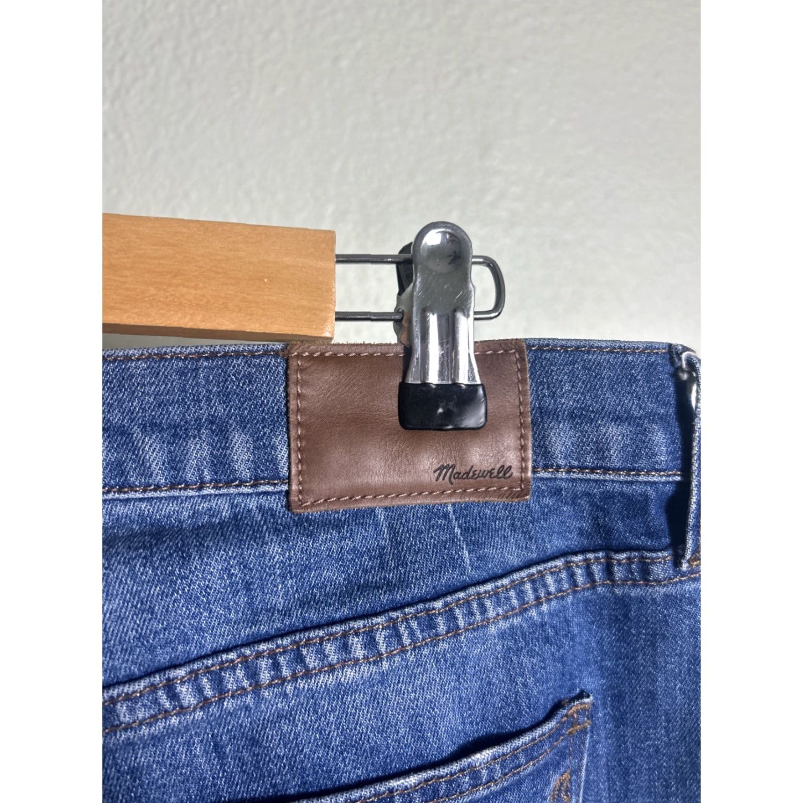 Madewell VINTAGE Madewell Slim Boy Jean Women Jeans Medium Blue 32x31 Size 32 Slim Fit Boyfriend style Womens Size 30" / US 8 / IT 44 - 7 Thumbnail