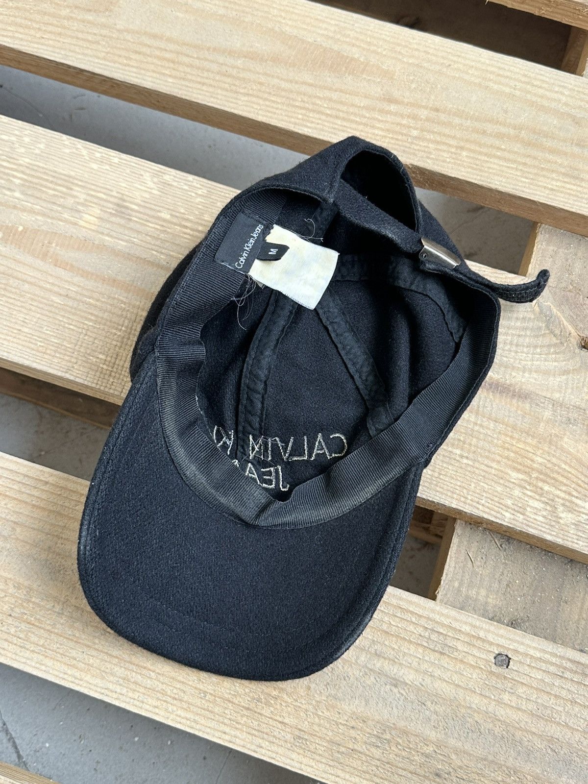 Calvin Klein Vintage Calvin Klein Black Wool Cap Size ONE SIZE - 6 Thumbnail