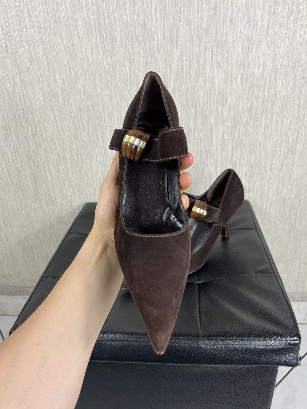 Escada Vintage Escada suede velvet pumps heels shoes avant garde Size US 9.5 / IT 39.5 - 4 Thumbnail