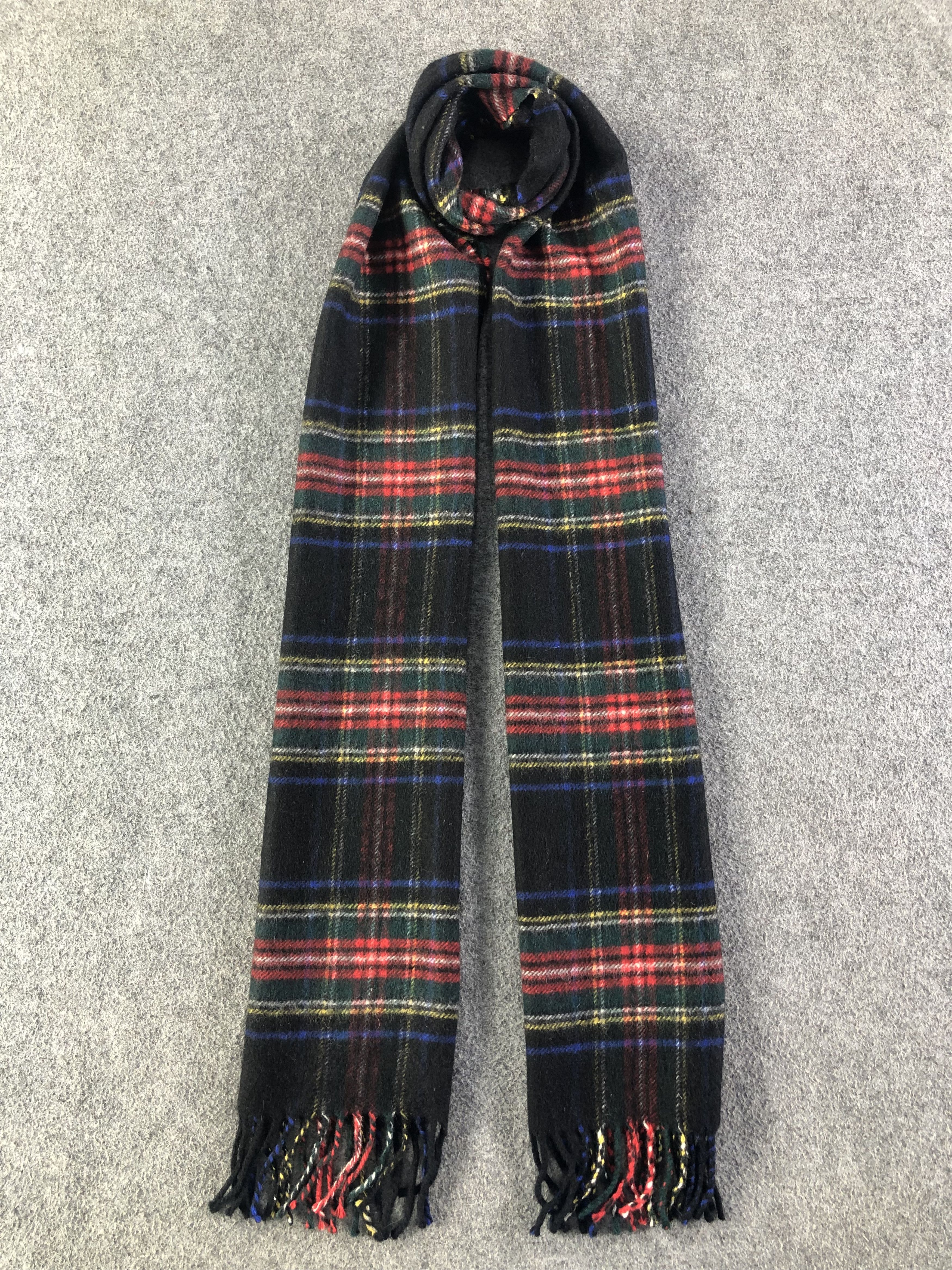Johnstons Of Elgin Johnstons Of Elgin Cashmere Scarf / Muffler / Neckwear Size ONE SIZE - 1 Thumbnail