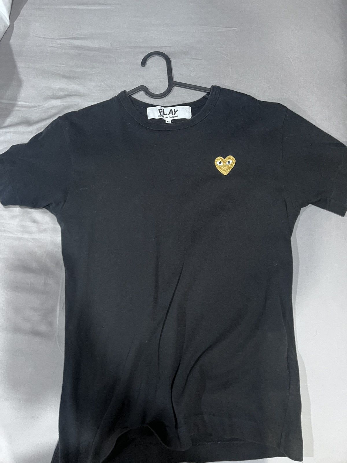 Comme des Garcons Gold heart comme des garçons black tee Size US M / EU 48-50 / 2 - 1 Thumbnail
