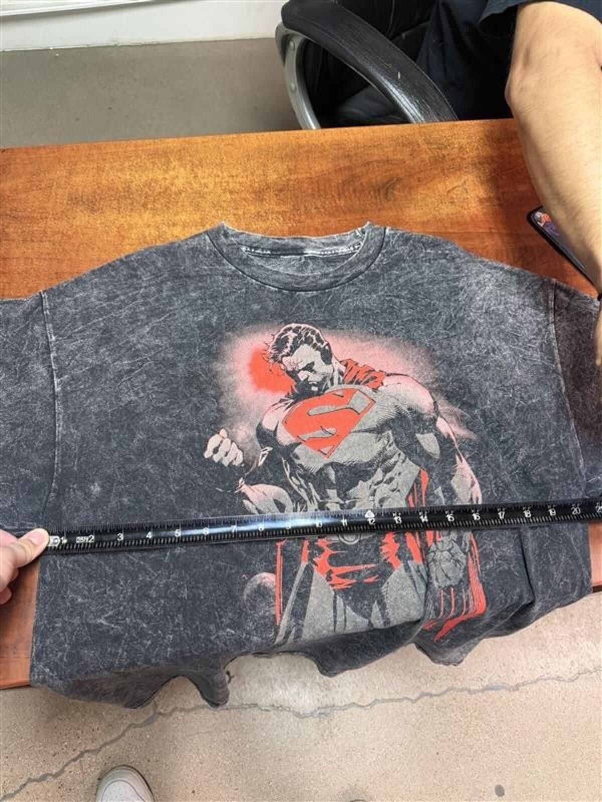 DC Comics Superman DC Comics Acid Wash Graphic Tee L 2010s Streetwear Size US L / EU 52-54 / 3 - 3 Thumbnail