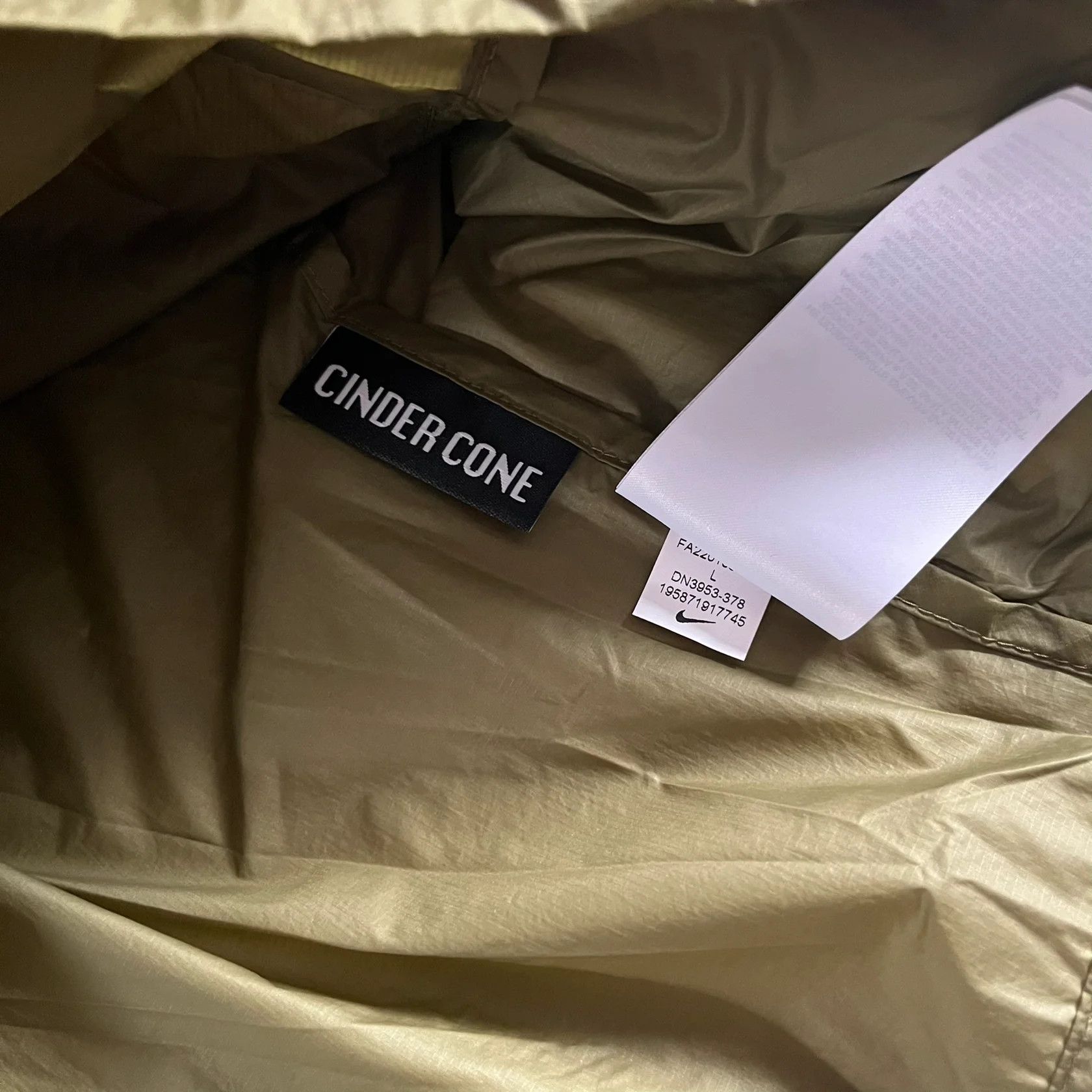 Nike ACG Nike ACG "Cinder cone" Windbreaker Olive Size US L / EU 52-54 / 3 - 6 Thumbnail