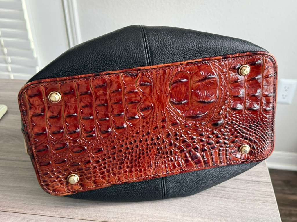 BRAHMIN Brahmin Black Bucket Tote Pebbled Leather Red Crocodile Trim Size ONE SIZE - 6 Thumbnail