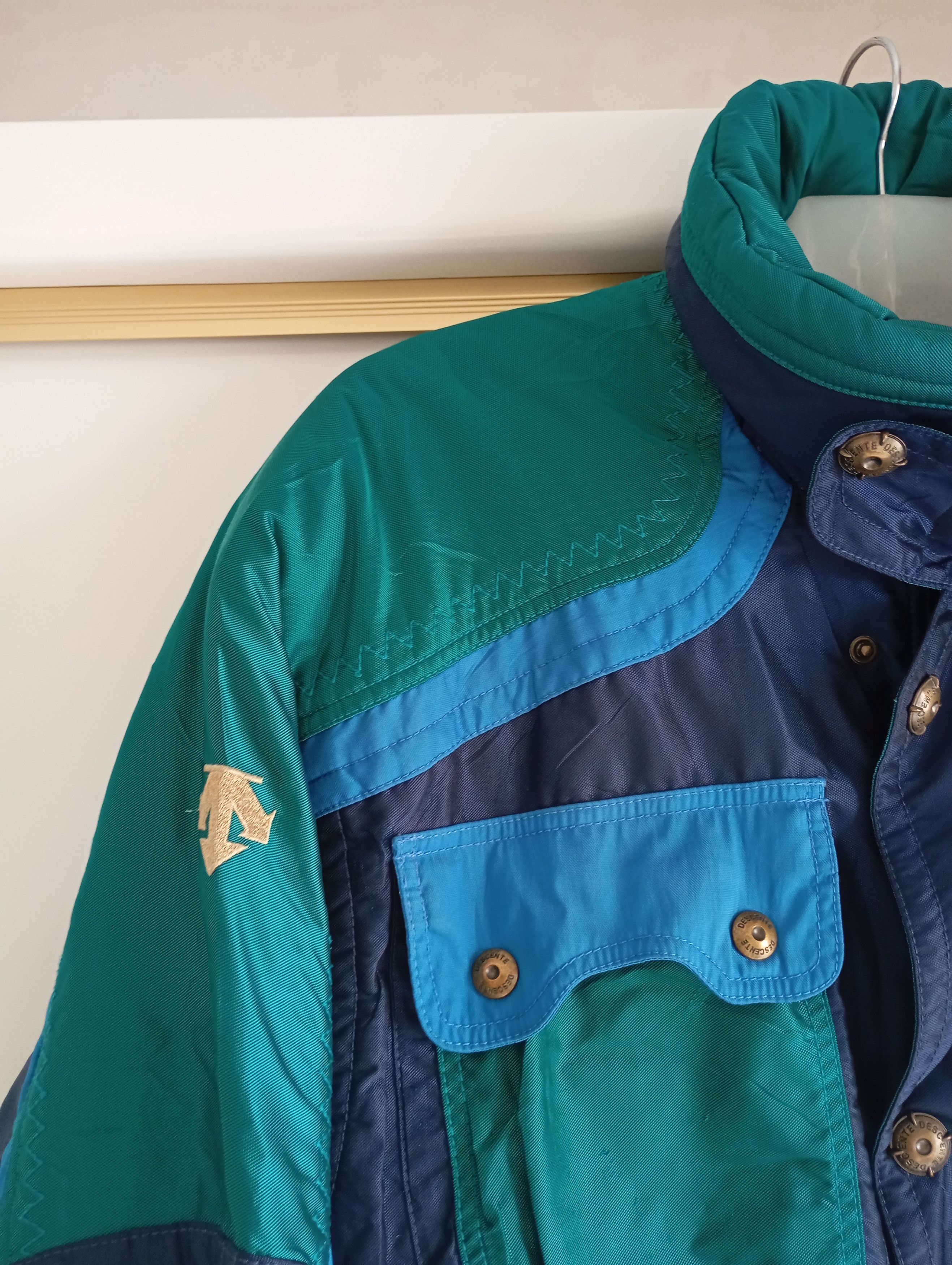 Descente Vintage Descente ski hooded jacket snowboard Size US M / EU 48-50 / 2 - 7 Thumbnail