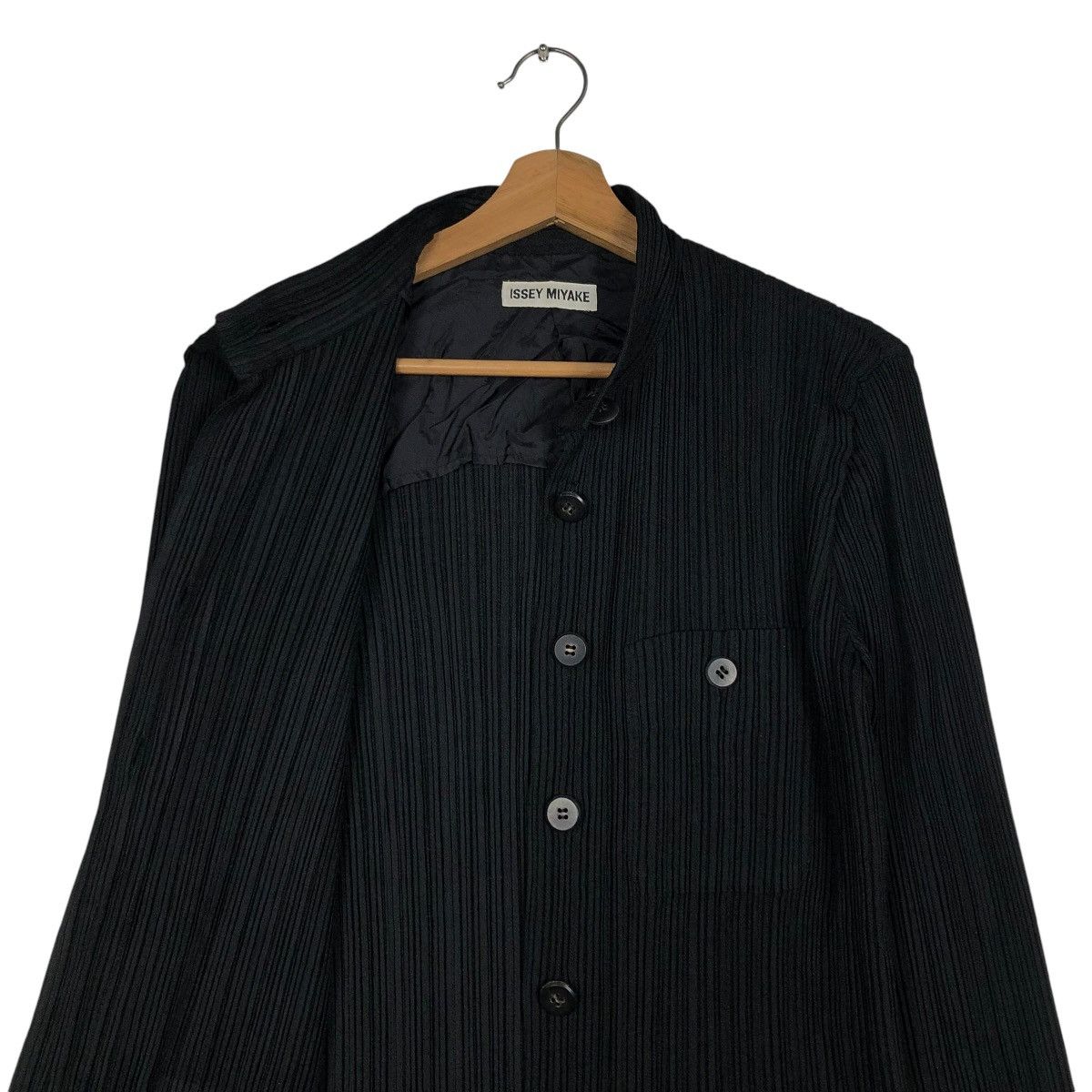 Issey Miyake 🔥VINTAGE BUTTON JACKET ISSEY MIYAKE PLEATED DESIGN Size US M / EU 48-50 / 2 - 14 Thumbnail