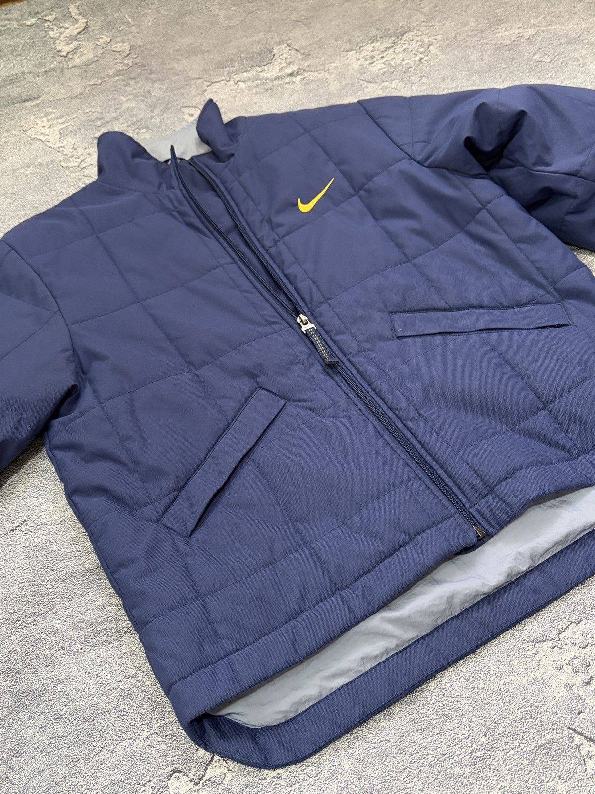Nike Vintage Nike Quilted Puffer Jacket Navy Blue Yellow Swoosh S Size S / US 4 / IT 40 - 19 Thumbnail