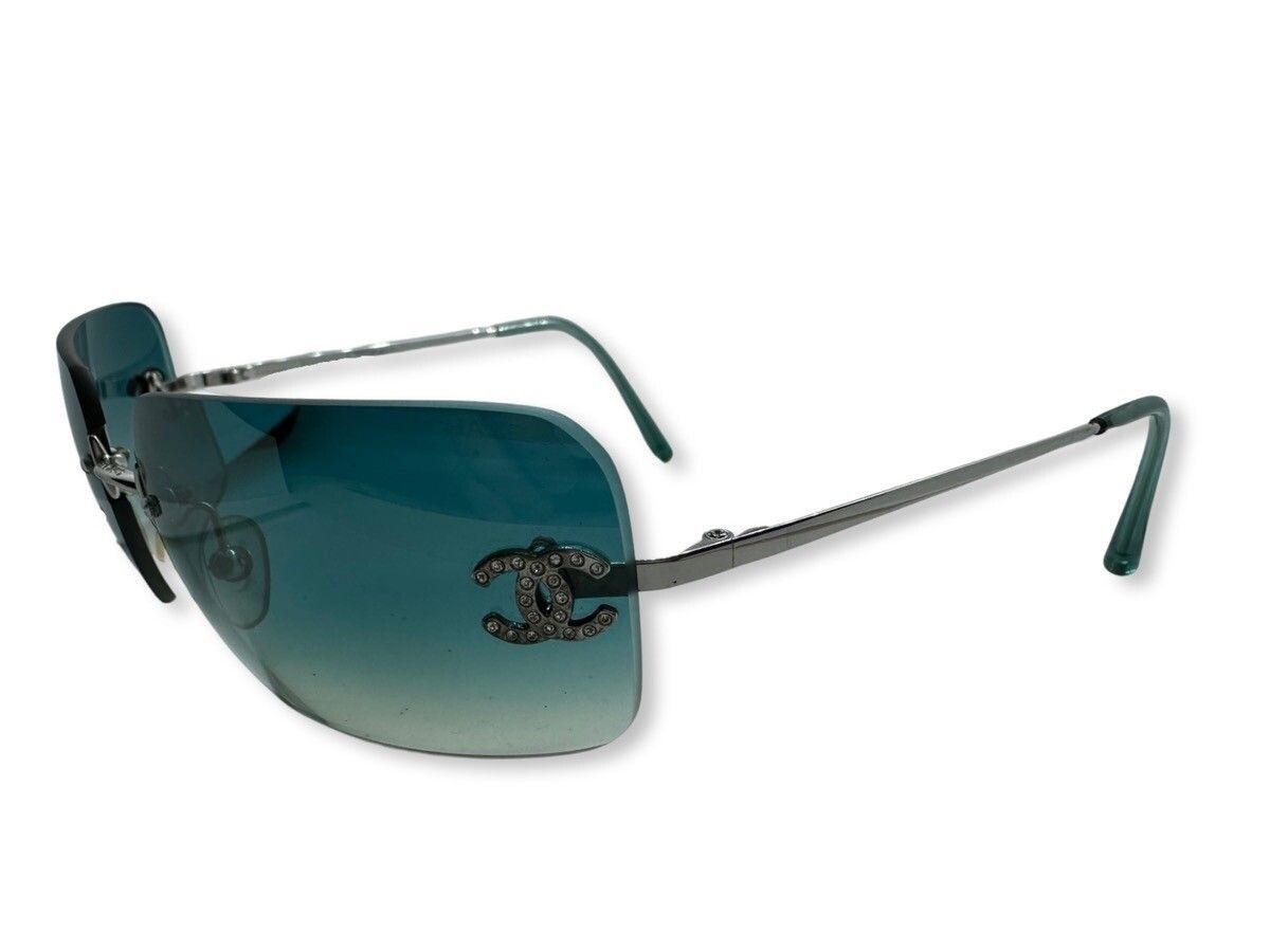 Chanel Chanel vintage rhinestone logo sunglasses Size ONE SIZE - 1 Thumbnail