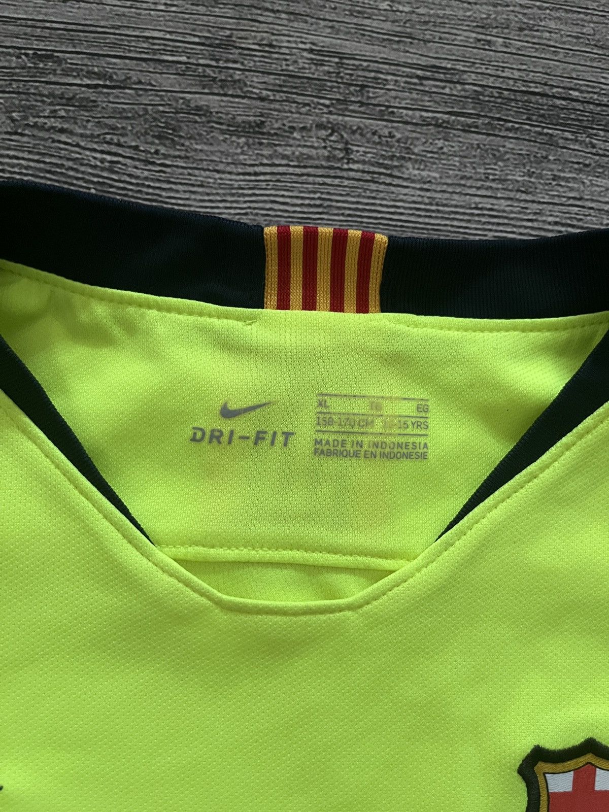 Nike FC Barcelona Nike Away Jersey Neon Yellow Dri-Fit Men’s S Size US S / EU 44-46 / 1 - 3 Thumbnail