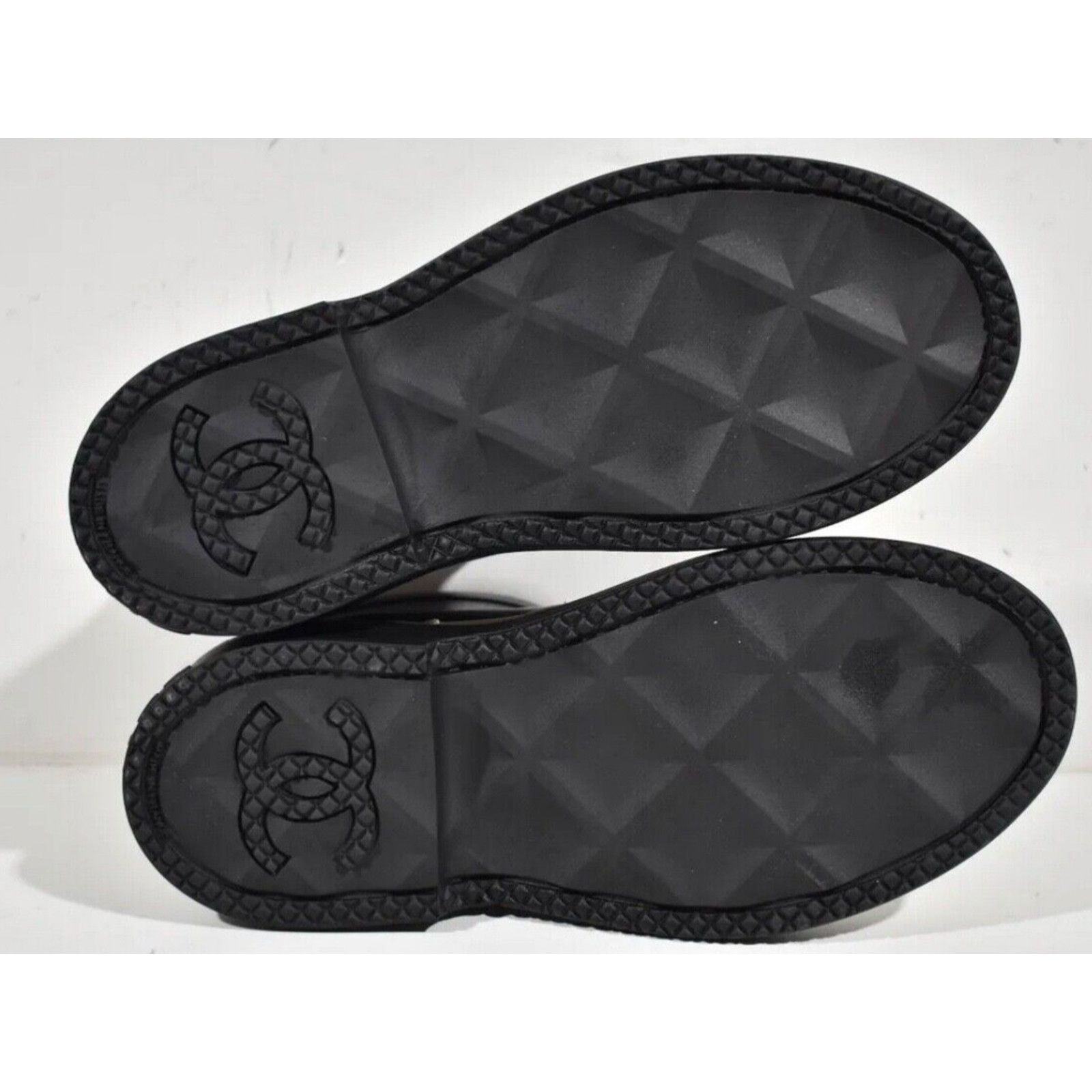 Chanel Chanel 23A Black White Caoutchouc Rubber CC Logo Low Size US 5 / IT 35 - 12 Thumbnail