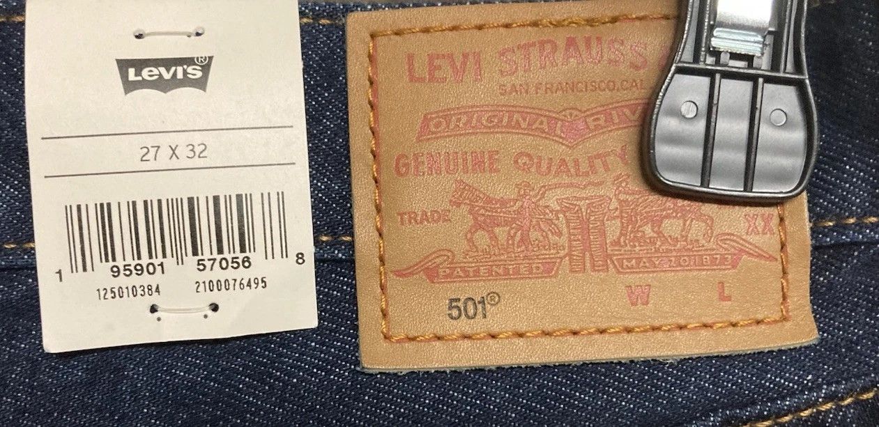 Levi's Levi's 501 Original Fit Jeans Blue Sz 27x32 NWT Meas 29x32 Size US 27 - 2 Thumbnail