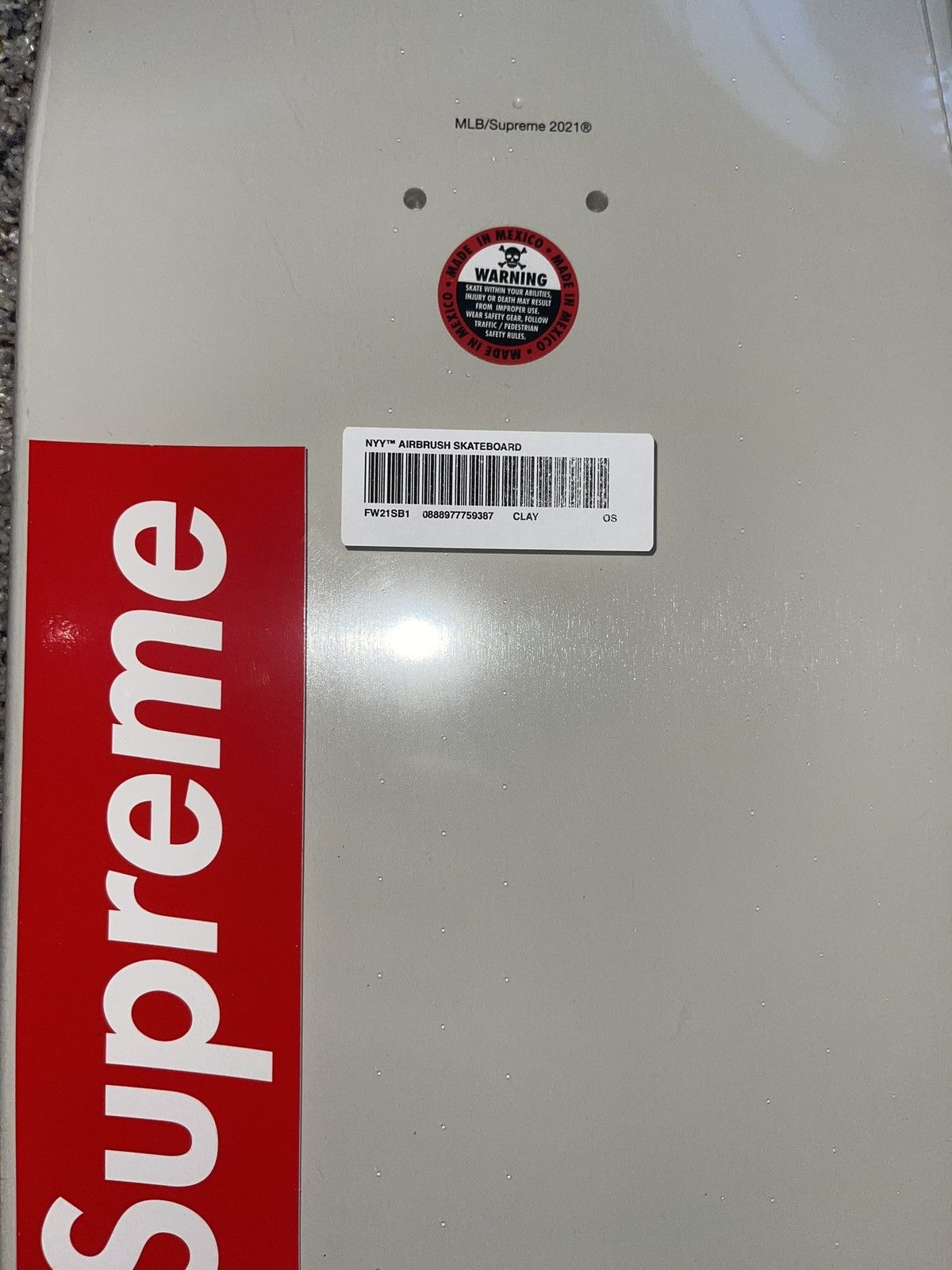 Supreme Supreme Yankees Deck NYY Airbrush Skateboard FW21 Size ONE SIZE - 5 Thumbnail