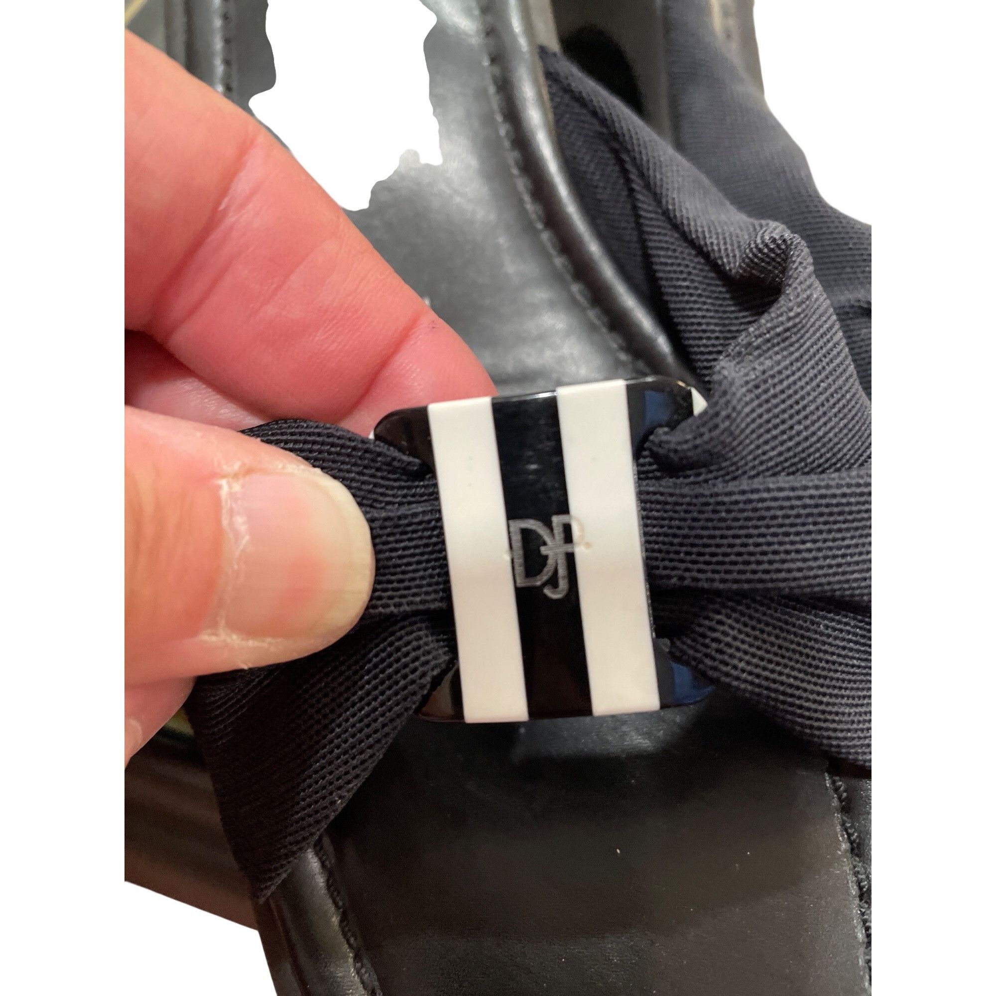 Donald Pliner Donald Pliner wms 2.5" black open toe wedge heels shoes sz 7 Size US 7 / IT 37 - 12 Thumbnail