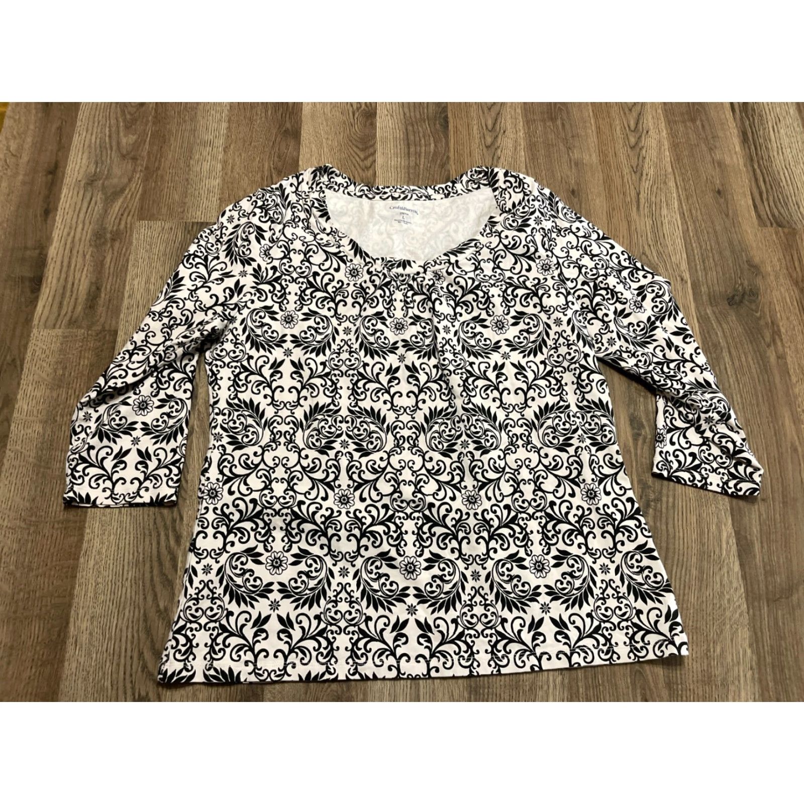 Croft & Barrow Croft & Barrow Shirt Womens Large Black White 3/4 Sleeve Floral Paisley Casual Womens Size L / US 10 / IT 46 - 2 Thumbnail