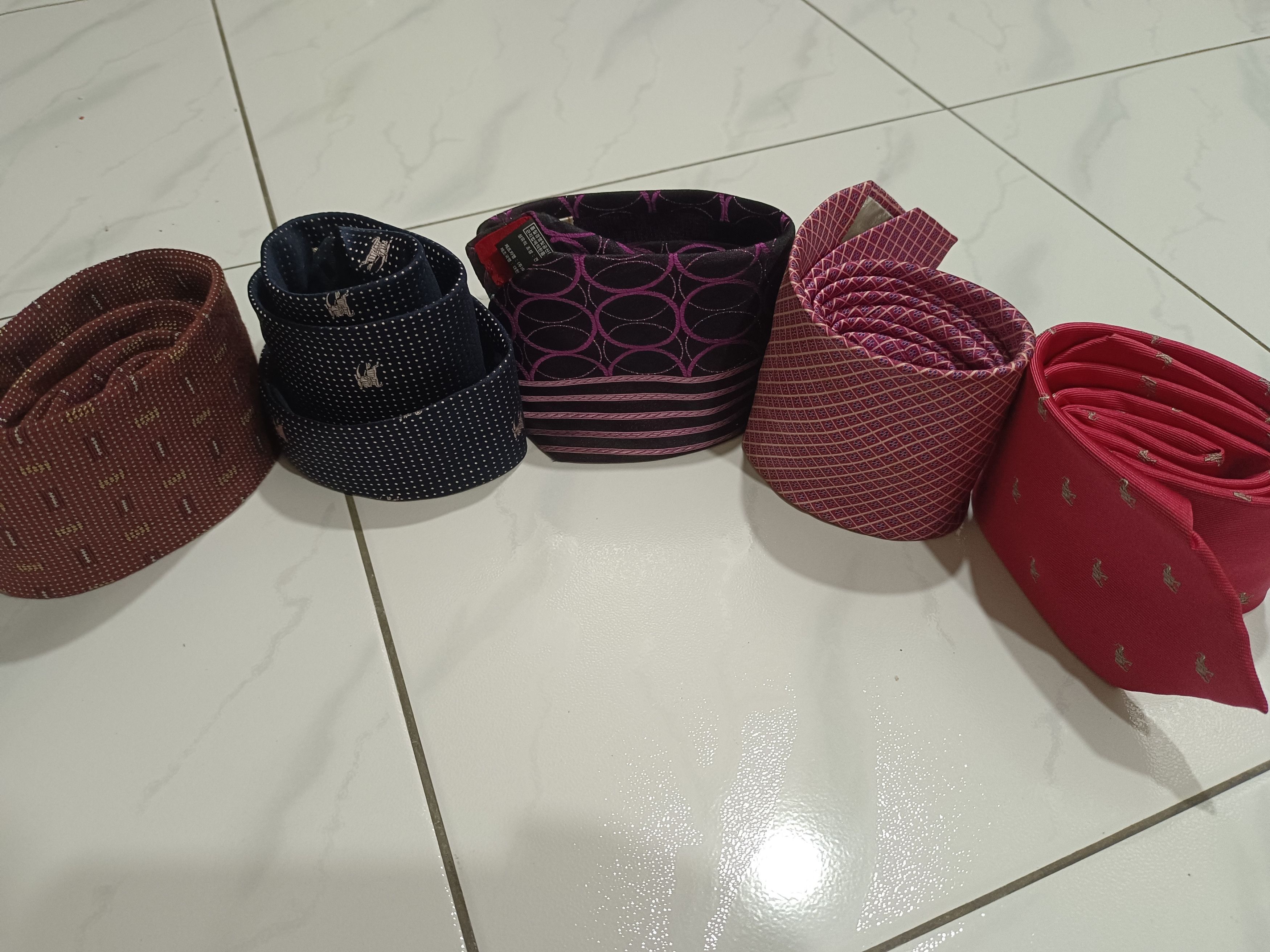 MCM Bundle of 5 Silk Ties: Burberry, Paul Smith, MCM, Renoma Size ONE SIZE - 5 Thumbnail