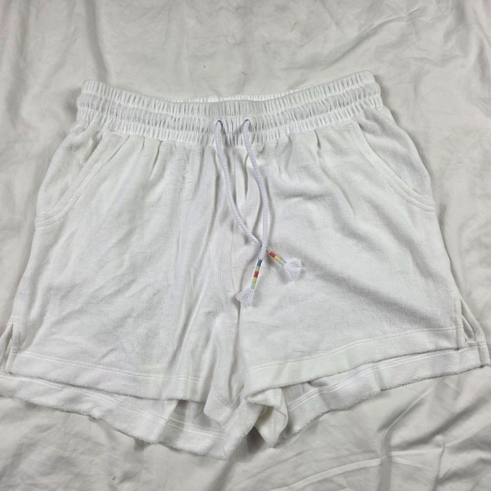 TravisMathew Travis Mathew Back In The Sun Baby Womens Medium White Terry Size 32" / US 10 / IT 46 - 1 Thumbnail