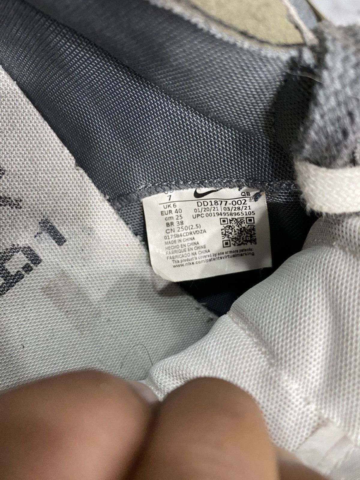 Nike × Sacai Nike X sacai blazer low grey Size US 6 / EU 39 - 7 Thumbnail