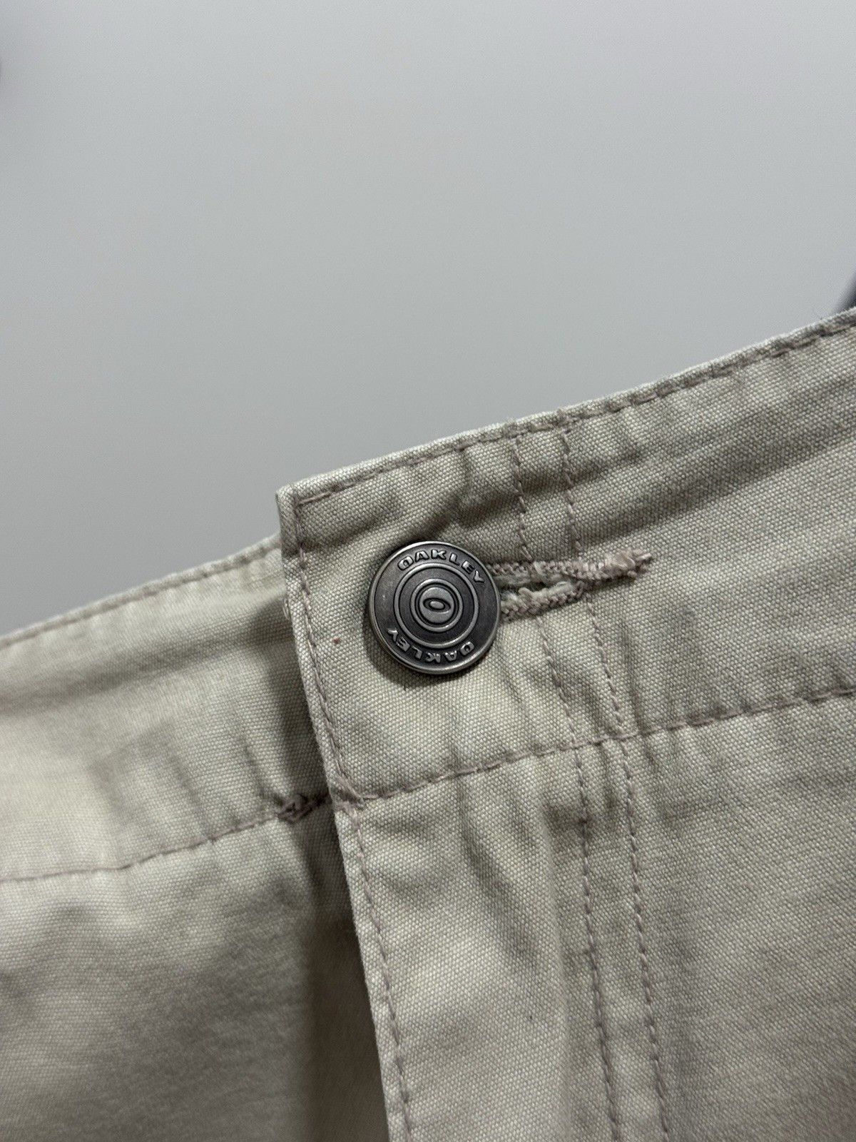 Oakley Vintage Oakley Cargo Pants Style Japan y2k Military Trousers Size US 36 / EU 52 - 15 Thumbnail