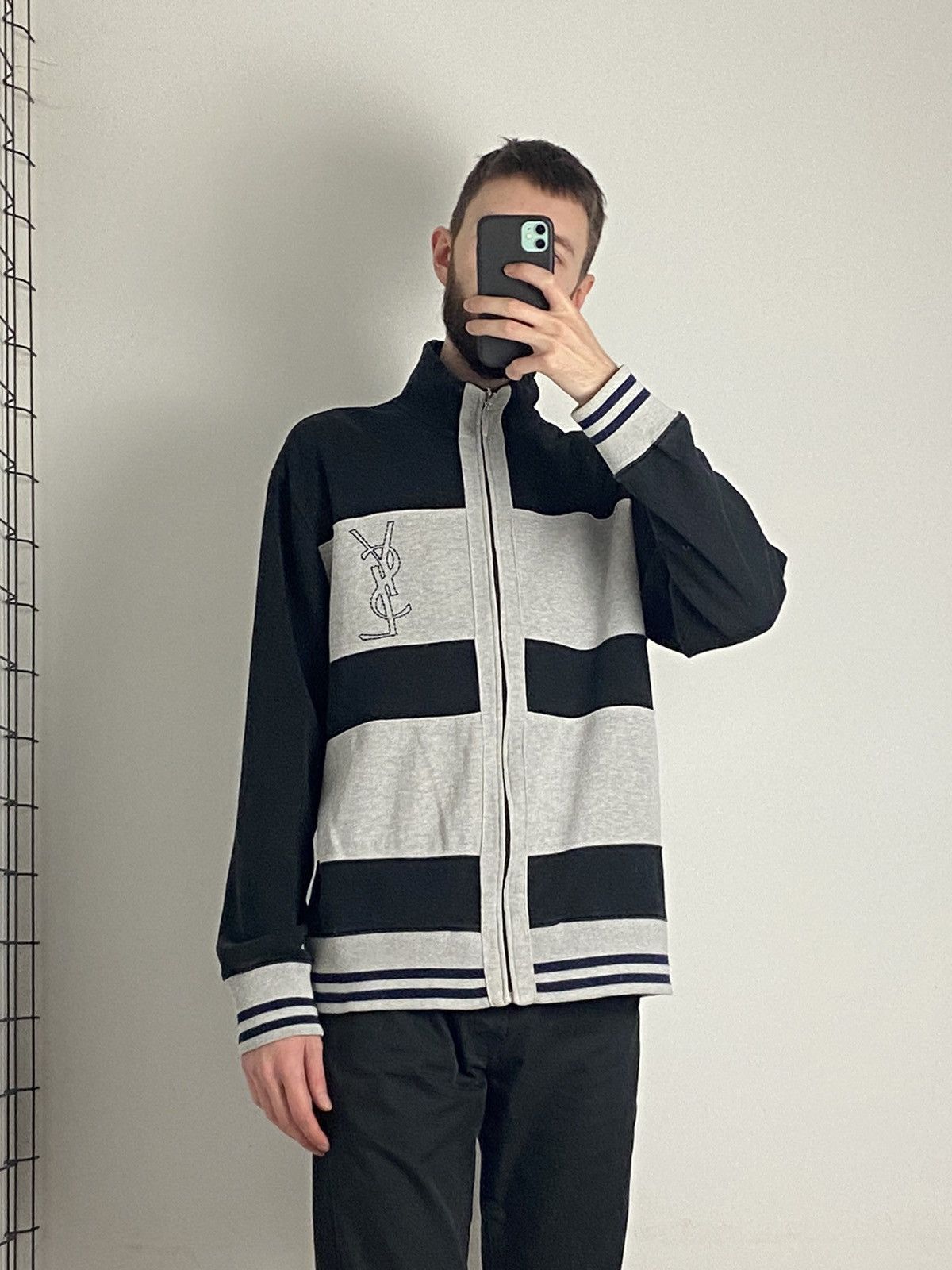 Vintage Vintage Zip Yves Saint Laurent Size US XL / EU 56 / 4 - 1 Thumbnail