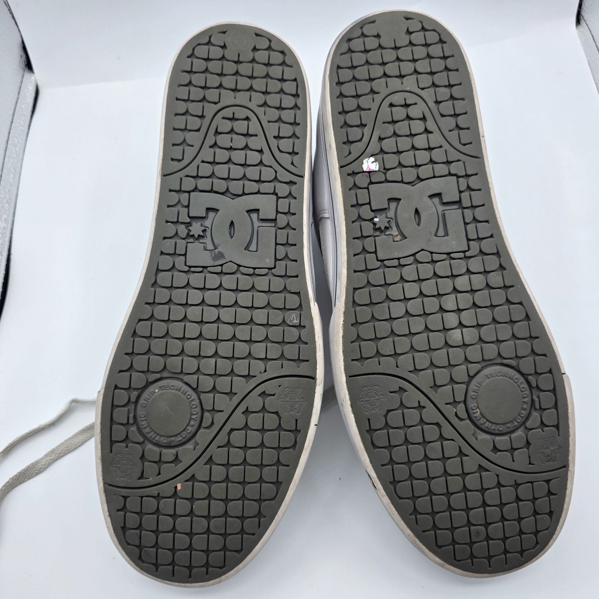DC DC Pure Mens Size 13 White Sneaker Shoes Skating Walking Cas Size US 13 / EU 46 - 8 Thumbnail